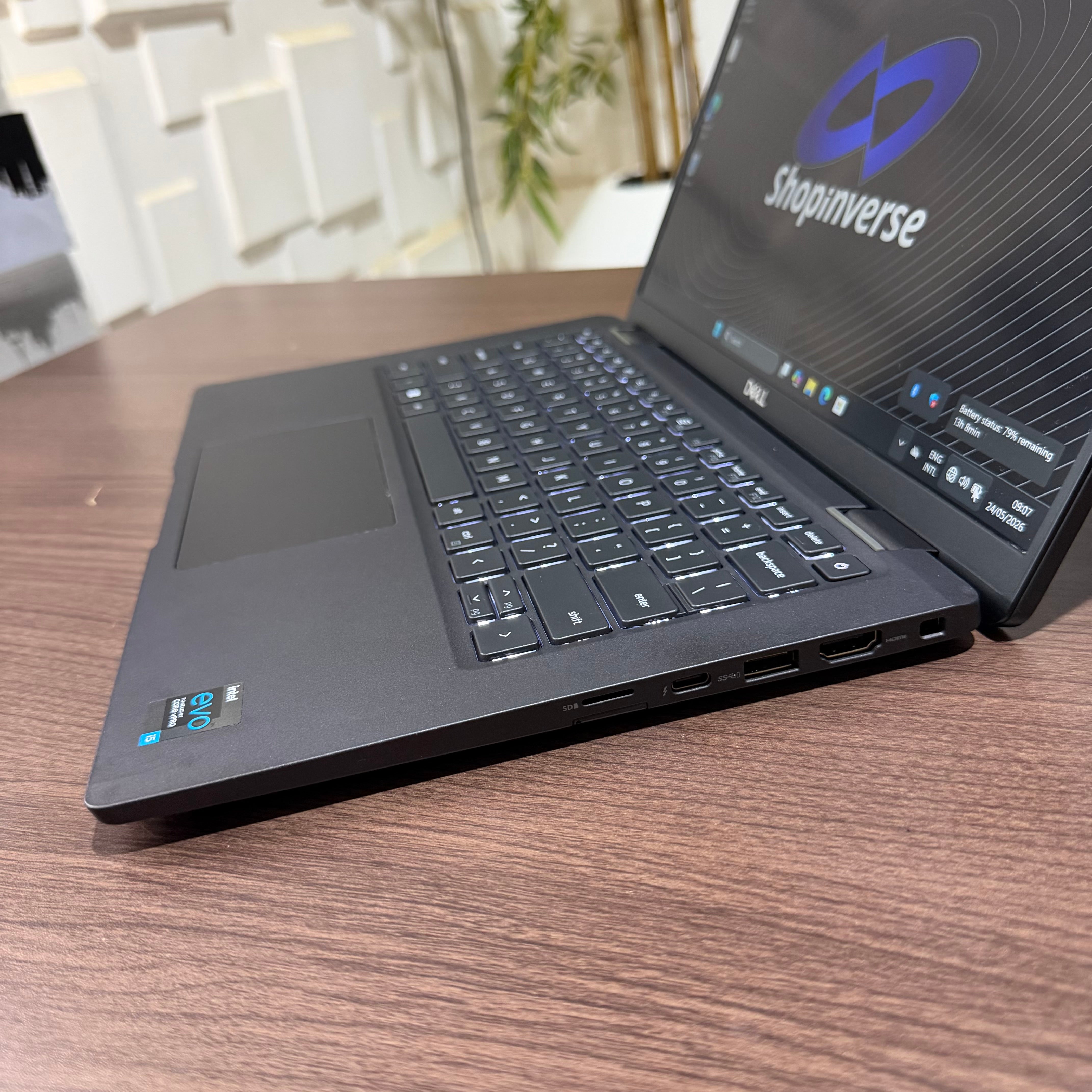 Dell Latitude 7420 | 11th Gen Core i5 | 16GB RAM | 256GB SSD | Backlit Keyboard