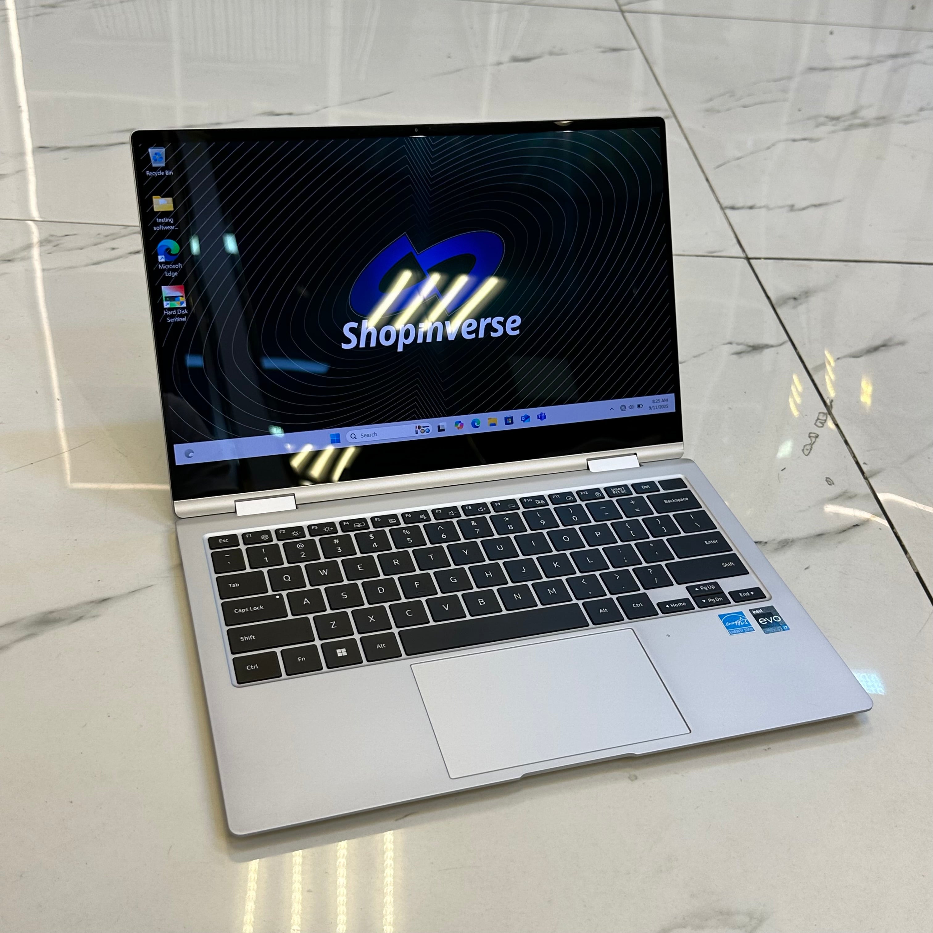 Samsung Galaxy Book 2 Pro 360 - 12th Gen. Intel Core i7 - 512GB SSD - 16GB RAM - Keyboard Light - Touchscreen