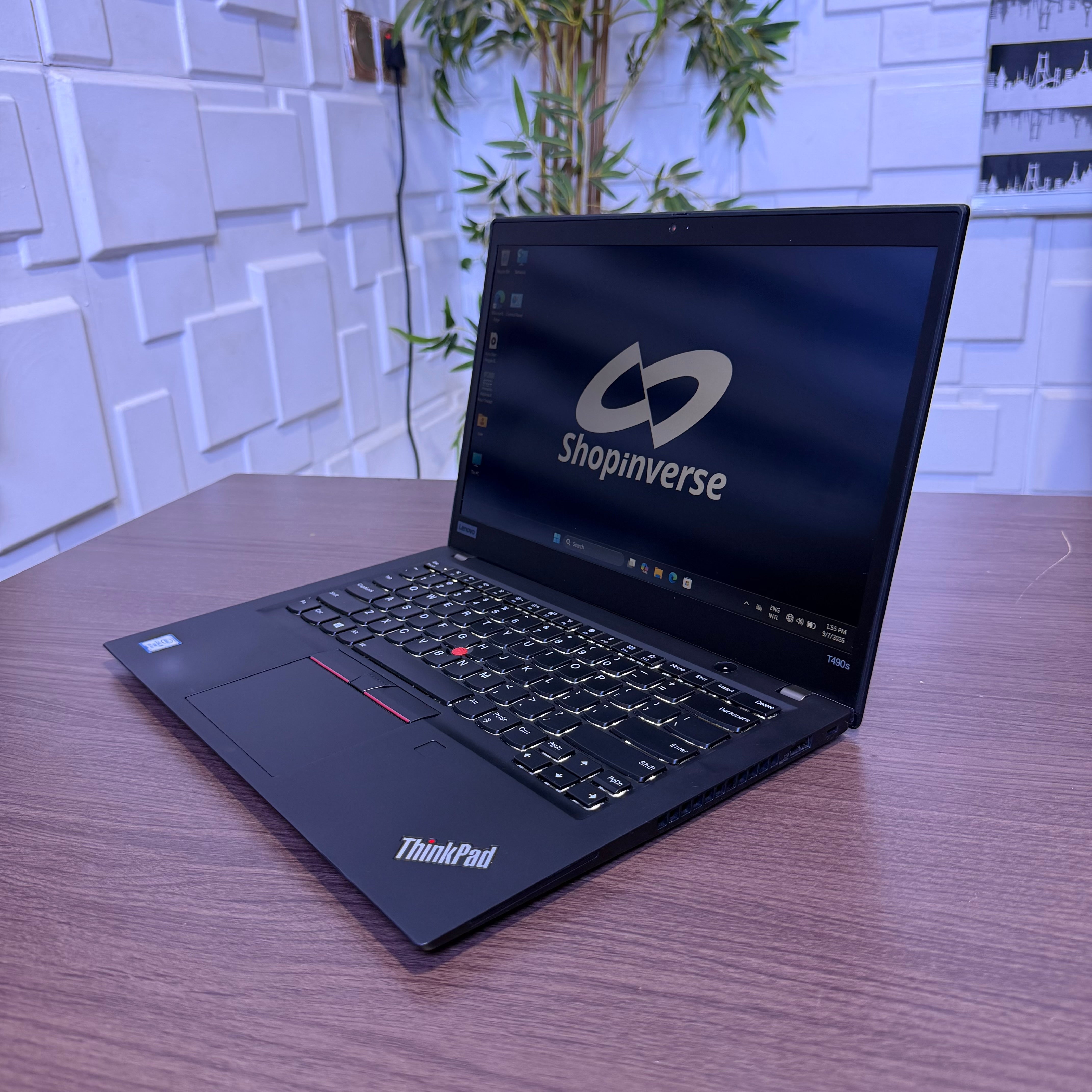 Lenovo ThinkPad T490s | 8th Gen Core i5 | 8GB RAM | 256GB SSD | Full HD | Backlit Keyboard