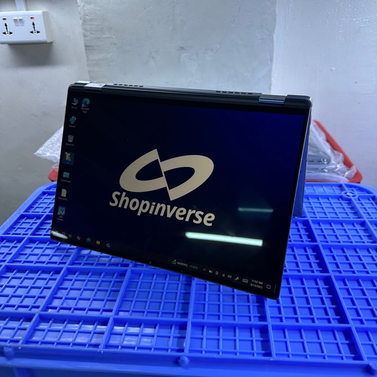 Dell Latitude 9420 2 - in - 1 - 11th Gen Intel Core i7 - 512GB SSD - 32GB RAM - Touchscreen