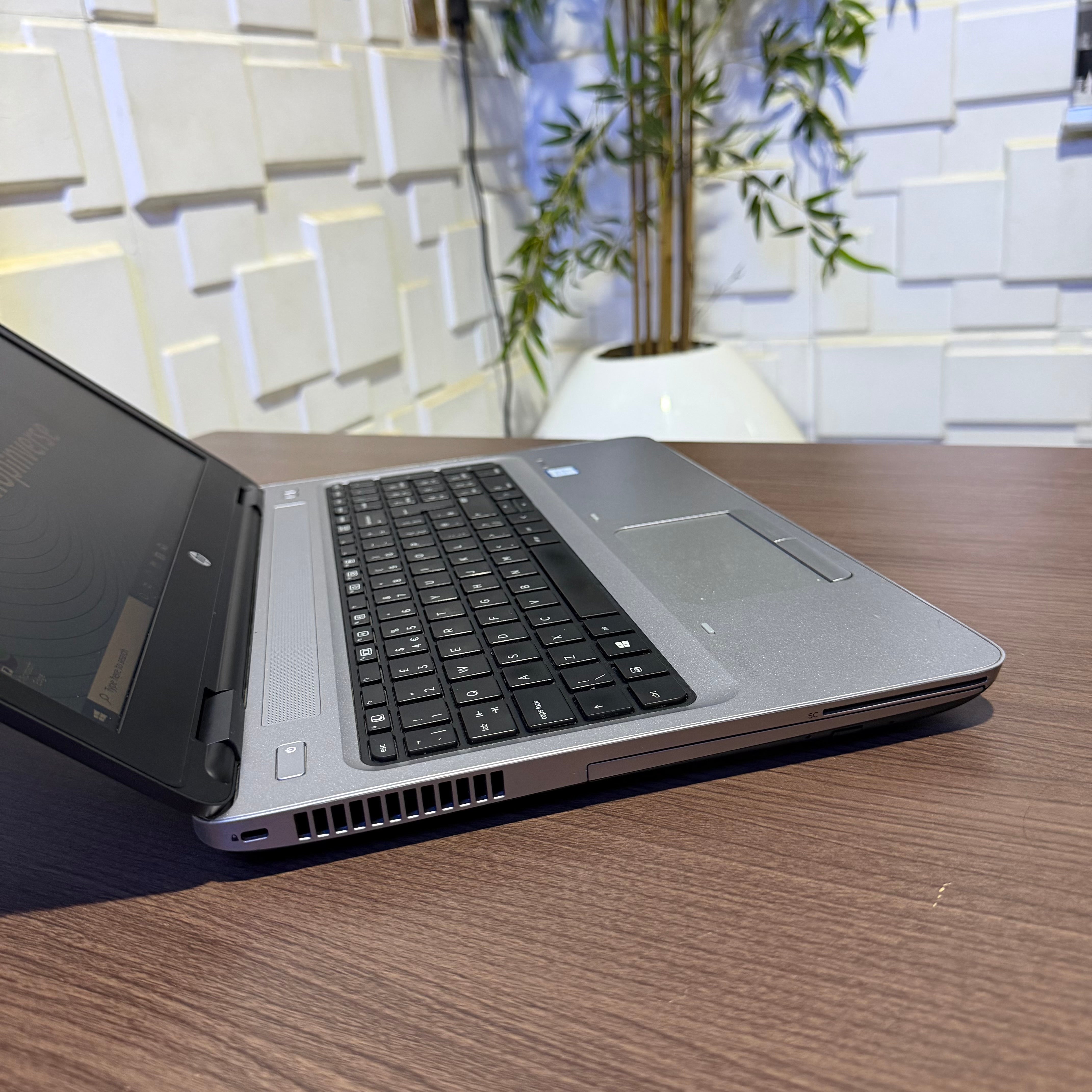 HP ProBook 650 G2 | 6th Gen Core i5 | 256GB SSD | 8GB RAM