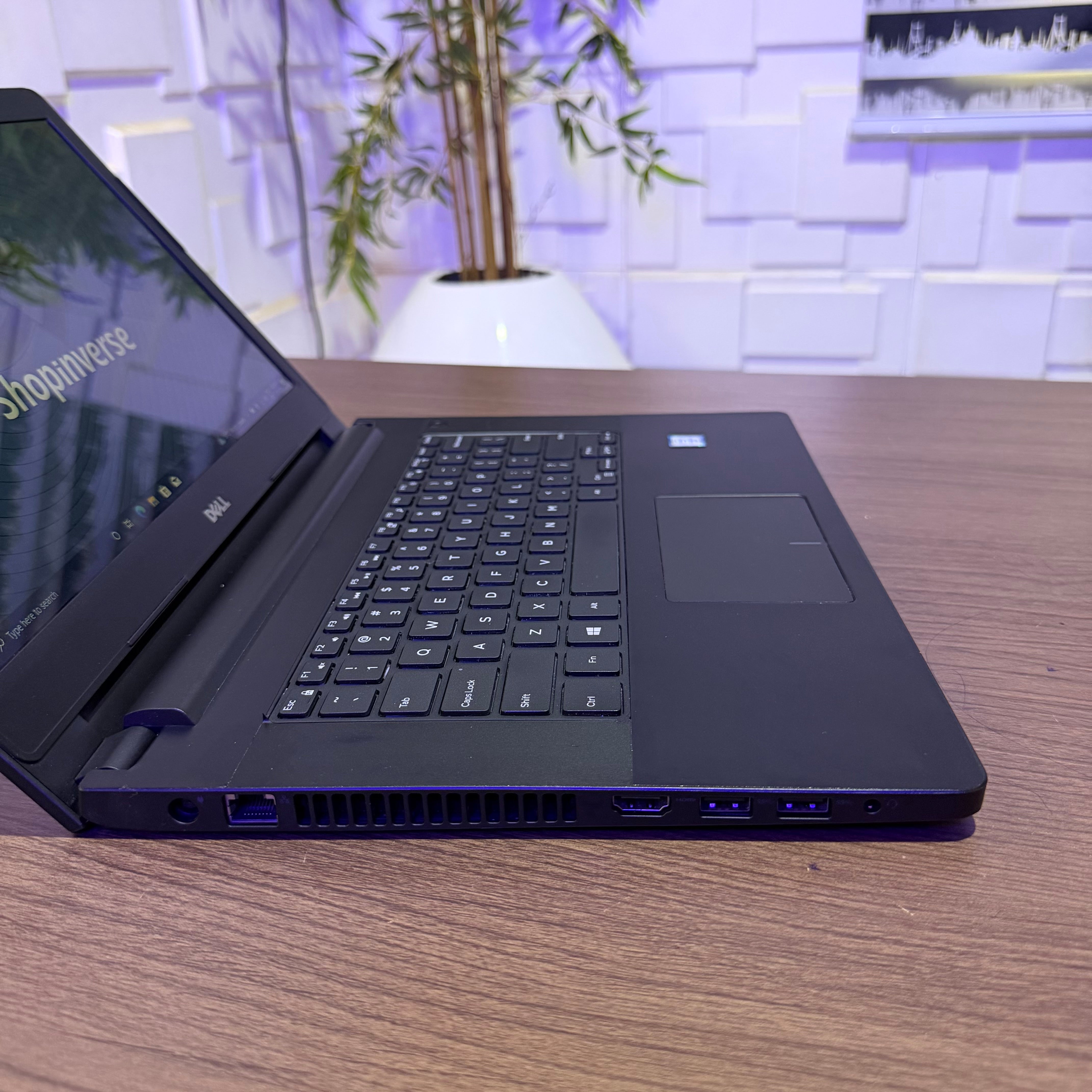 Dell Latitude 3470 | Core i5 6th Gen | 8GB RAM | 256GB SSD | Touchscreen