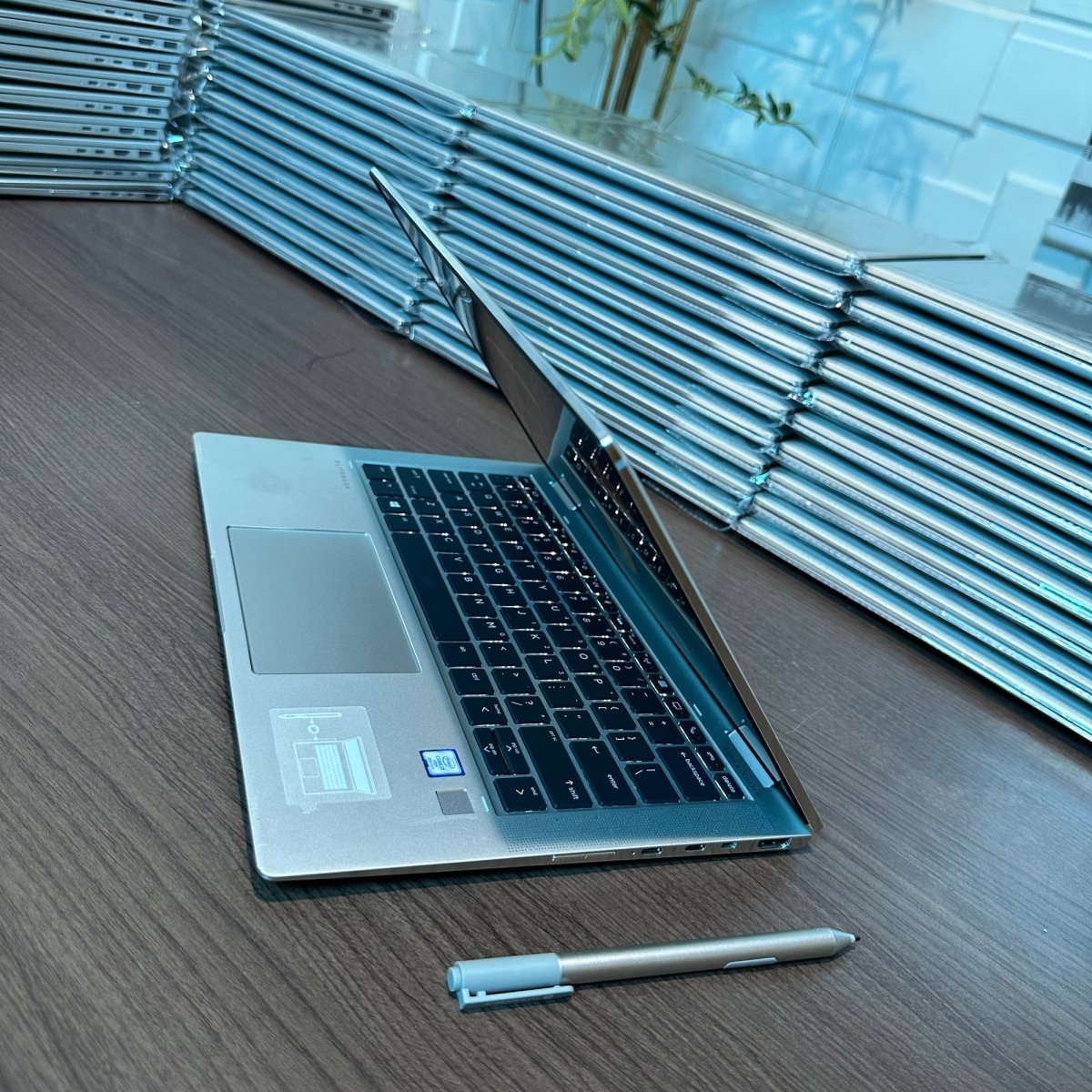 HP EliteBook 1030 x360 G3 - 8th Gen. Intel Core i7 - 256GB SSD - 16GB RAM - Touchscreen - Keyboard Light