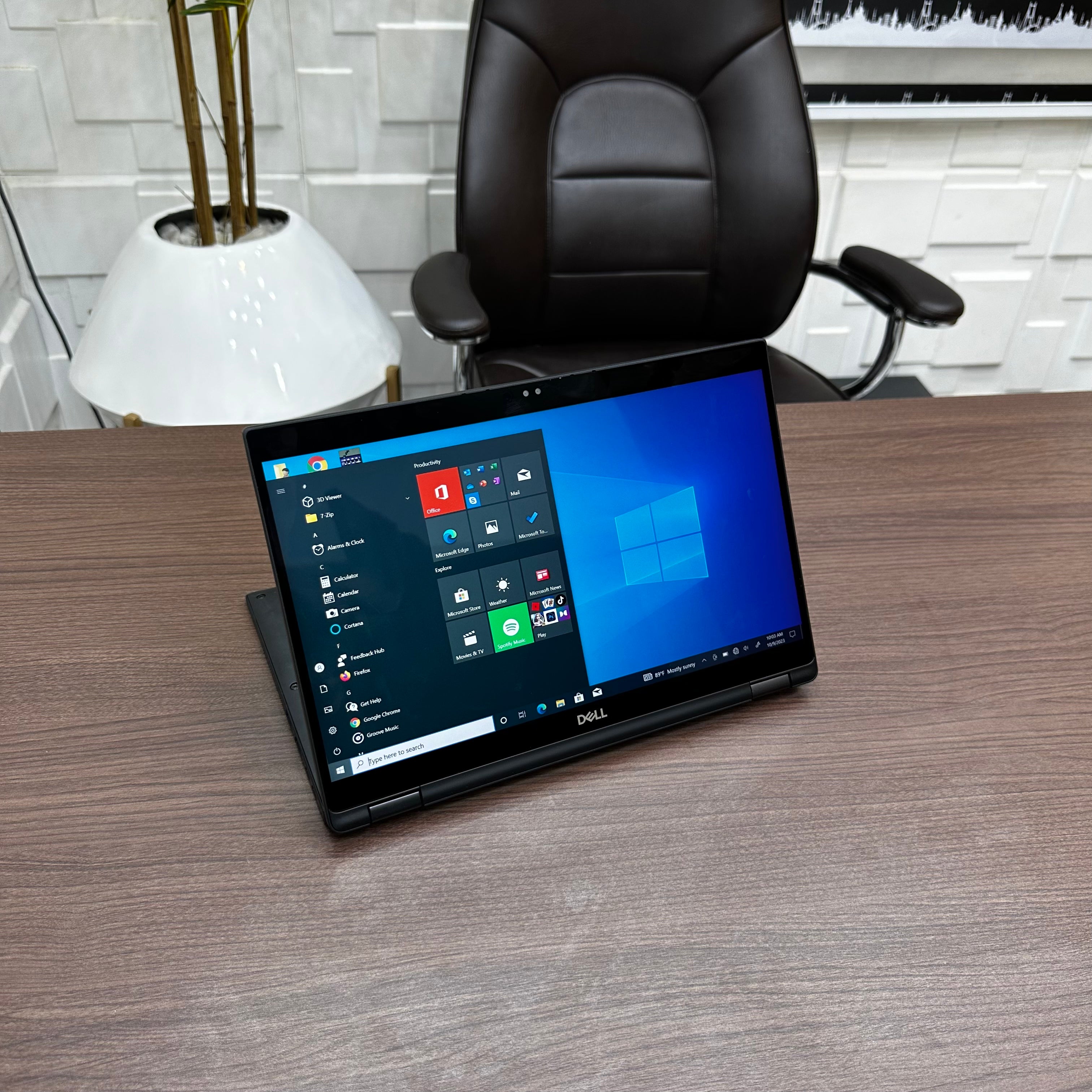 Dell Latitude 7390 2-in-1 | 8th Gen Core i5 | 16GB RAM | 256GB SSD | Full HD Touchscreen | Backlit Keyboard