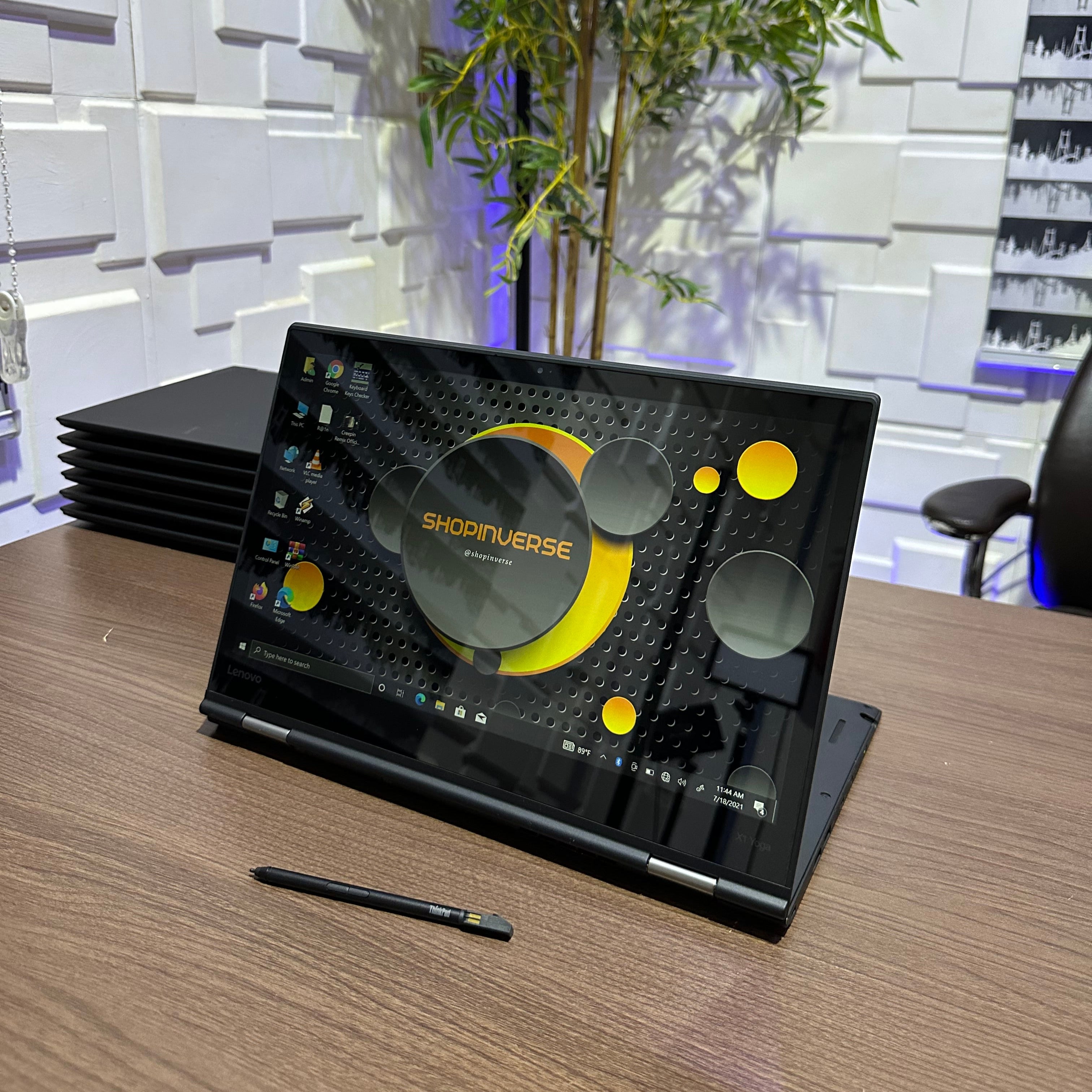 Lenovo X1 Yoga - 7th Gen. Intel Core i7 - 512GB SSD - 16GB RAM - keyboard Light - Touchscreen