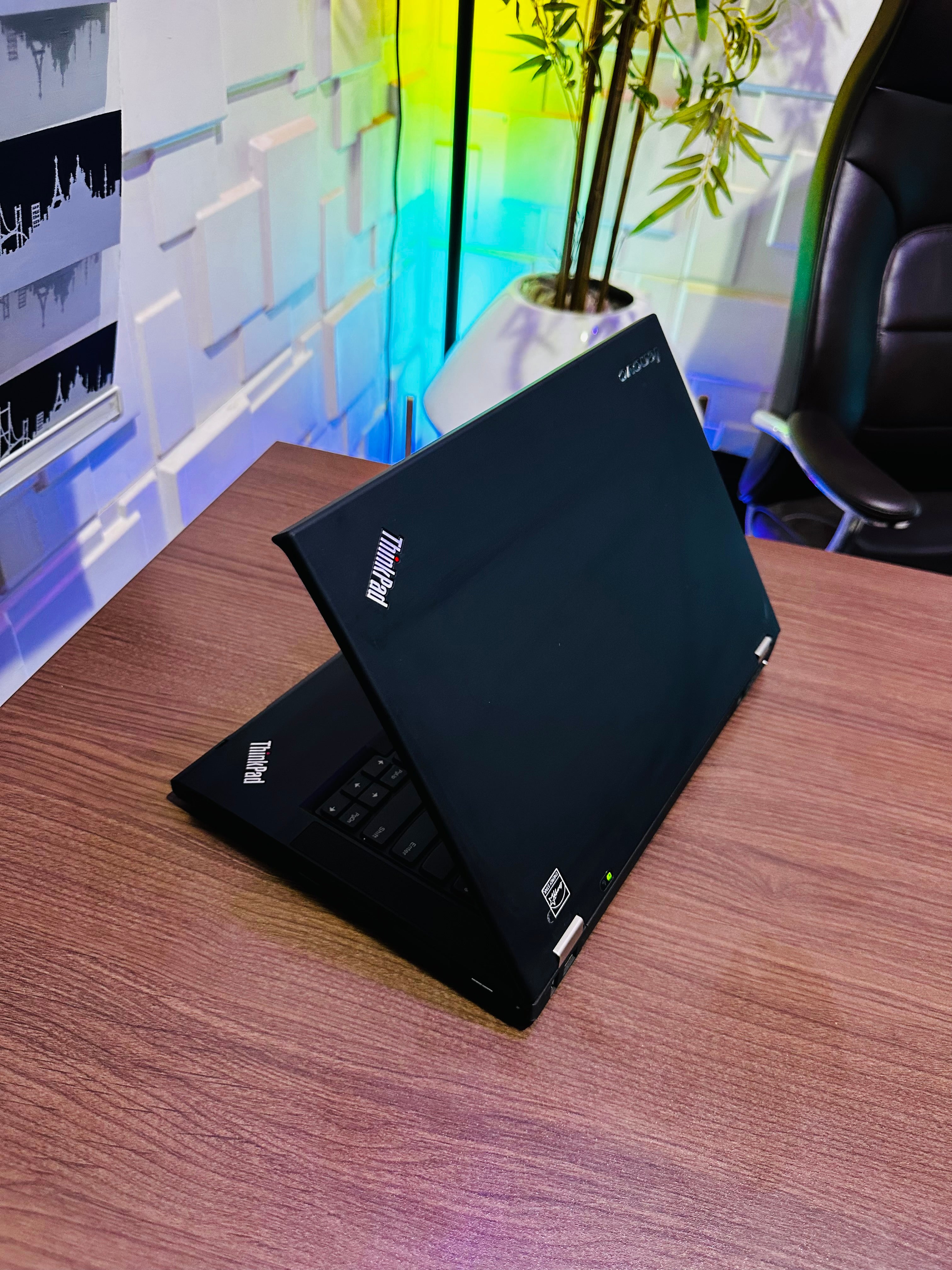 Lenovo Thinkpad T430 - Intel Core i5 - 240GB SSD - 8GB RAM