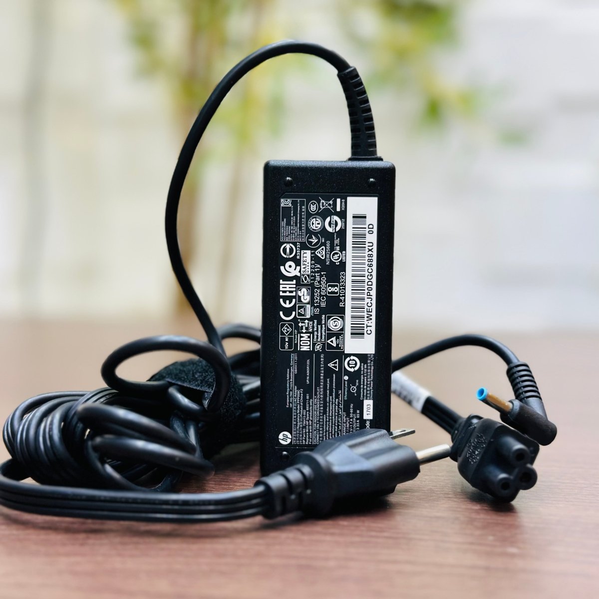 45W HP Blue Pin Charger - USA Plug