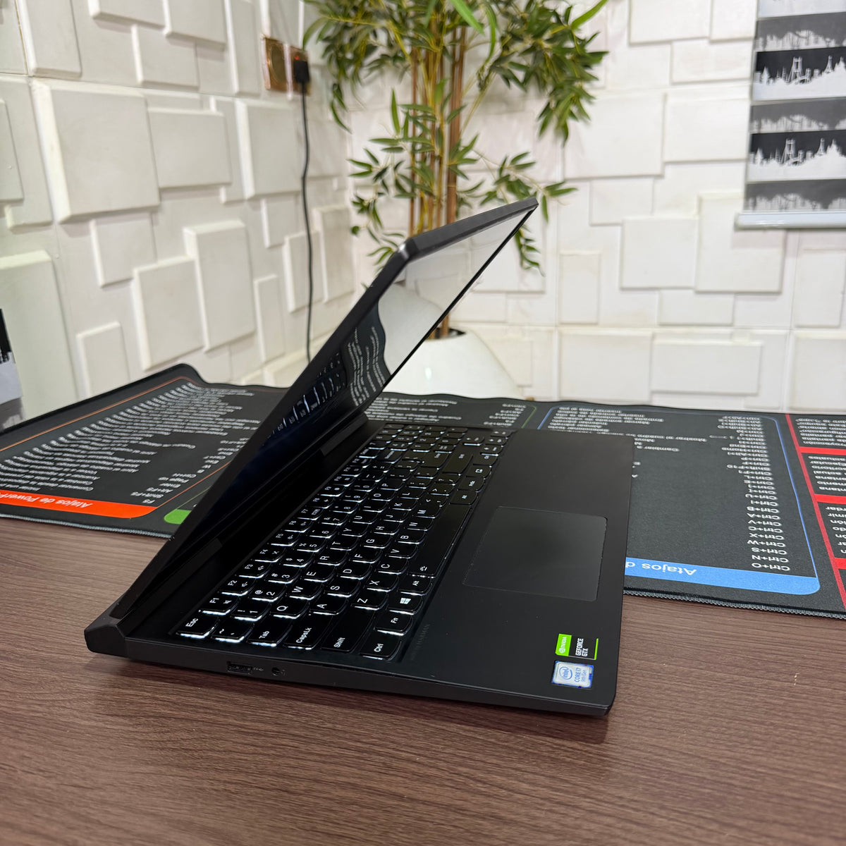 Lenovo Legion Y545 PG0 Gaming Laptop | 9th Gen Intel Core i7 | 24GB RAM | 512GB SSD | 4GB NVIDIA GeForce GTX 1650 | Backlit Keyboard