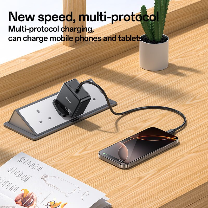 Yesido YC93 65W Fast Charging Laptop Adapter - Type-C PD - 2M Cable - UK Plug
