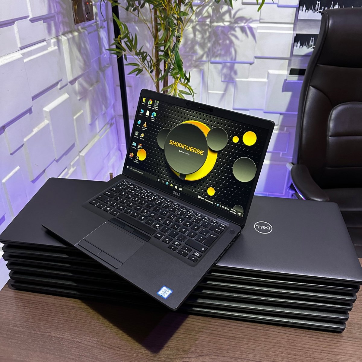 Dell Latitude 5400 - 8th Gen. Intel Core i5 - 256GB SSD - 16GB RAM - keyboard Light - Touchscreen