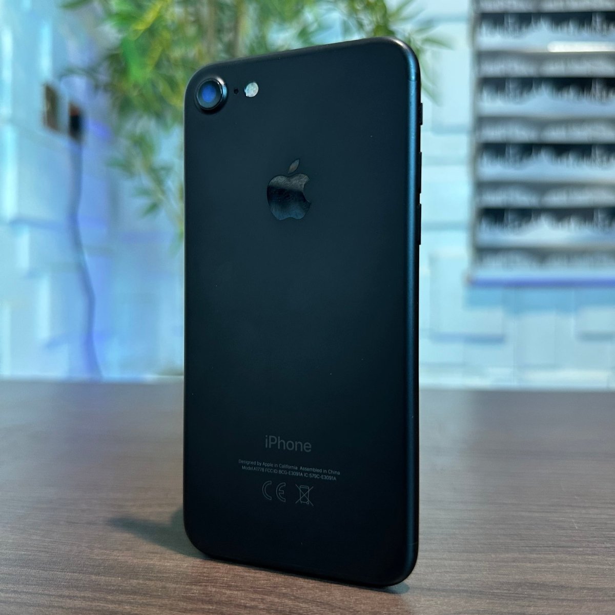 32GB Apple iPhone 7