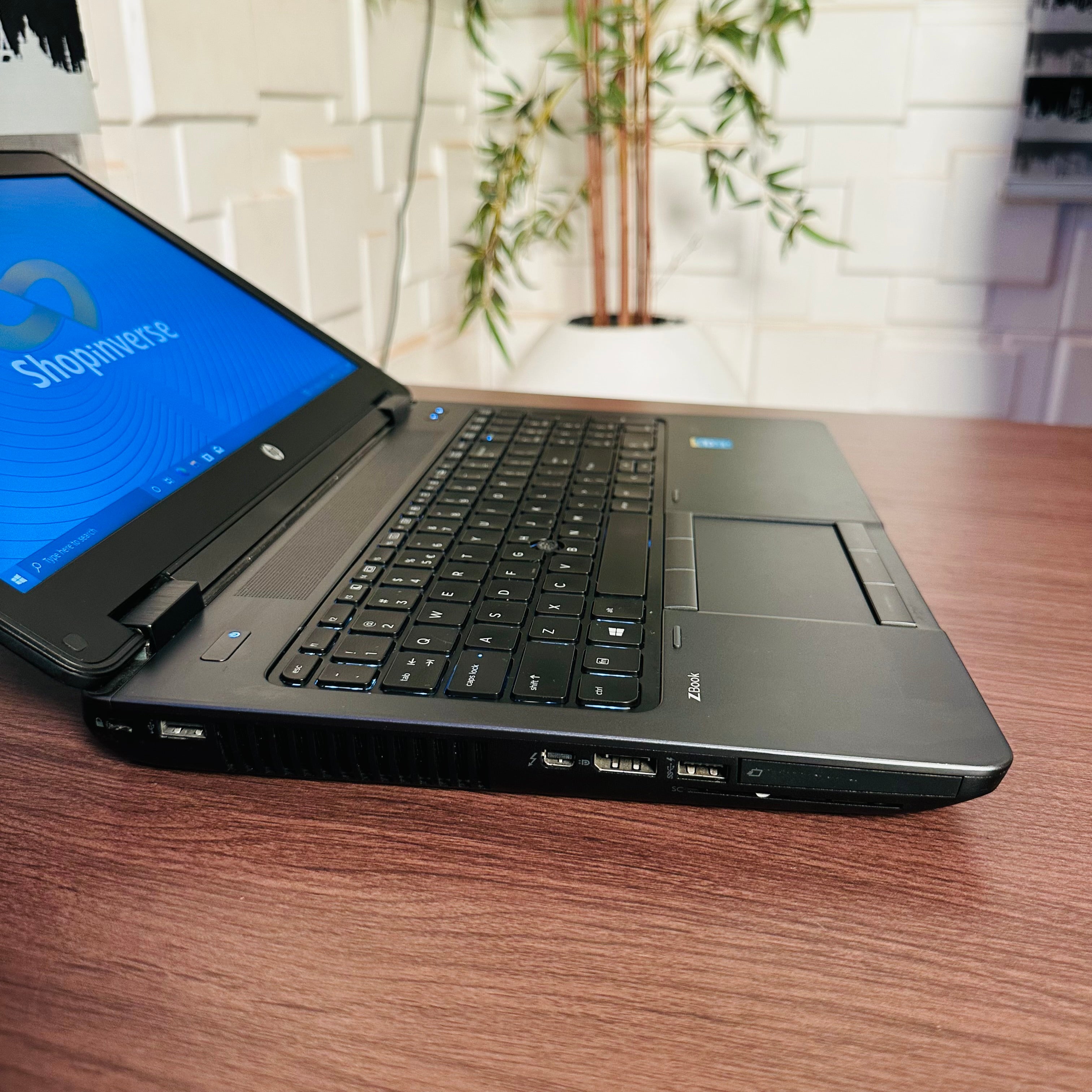 HP ZBook 15 | Core i7 Quad-Core | 8GB RAM | 500GB HDD | 1GB Nvidia Graphics