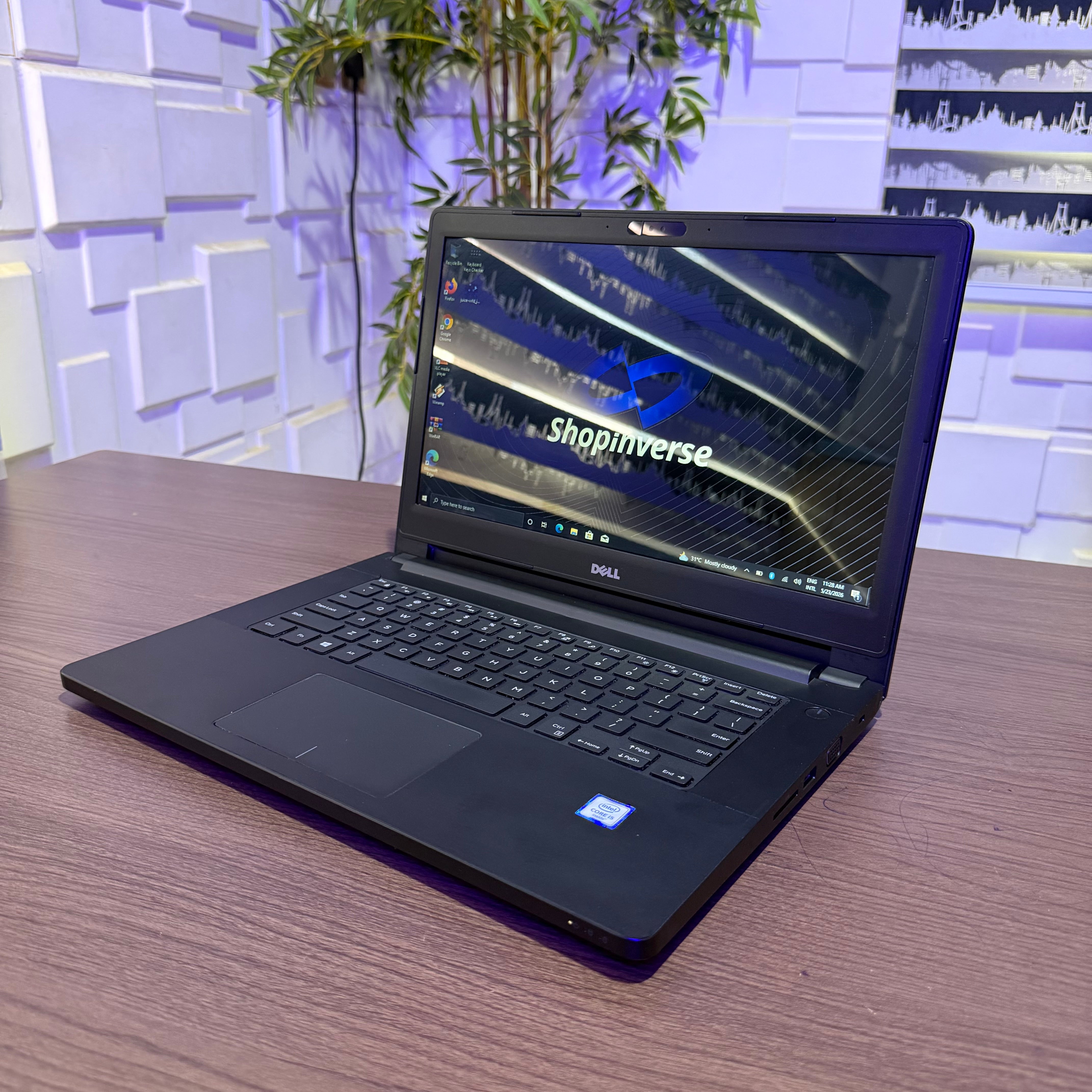 Dell Latitude 3470 | Core i5 6th Gen | 8GB RAM | 256GB SSD | Touchscreen