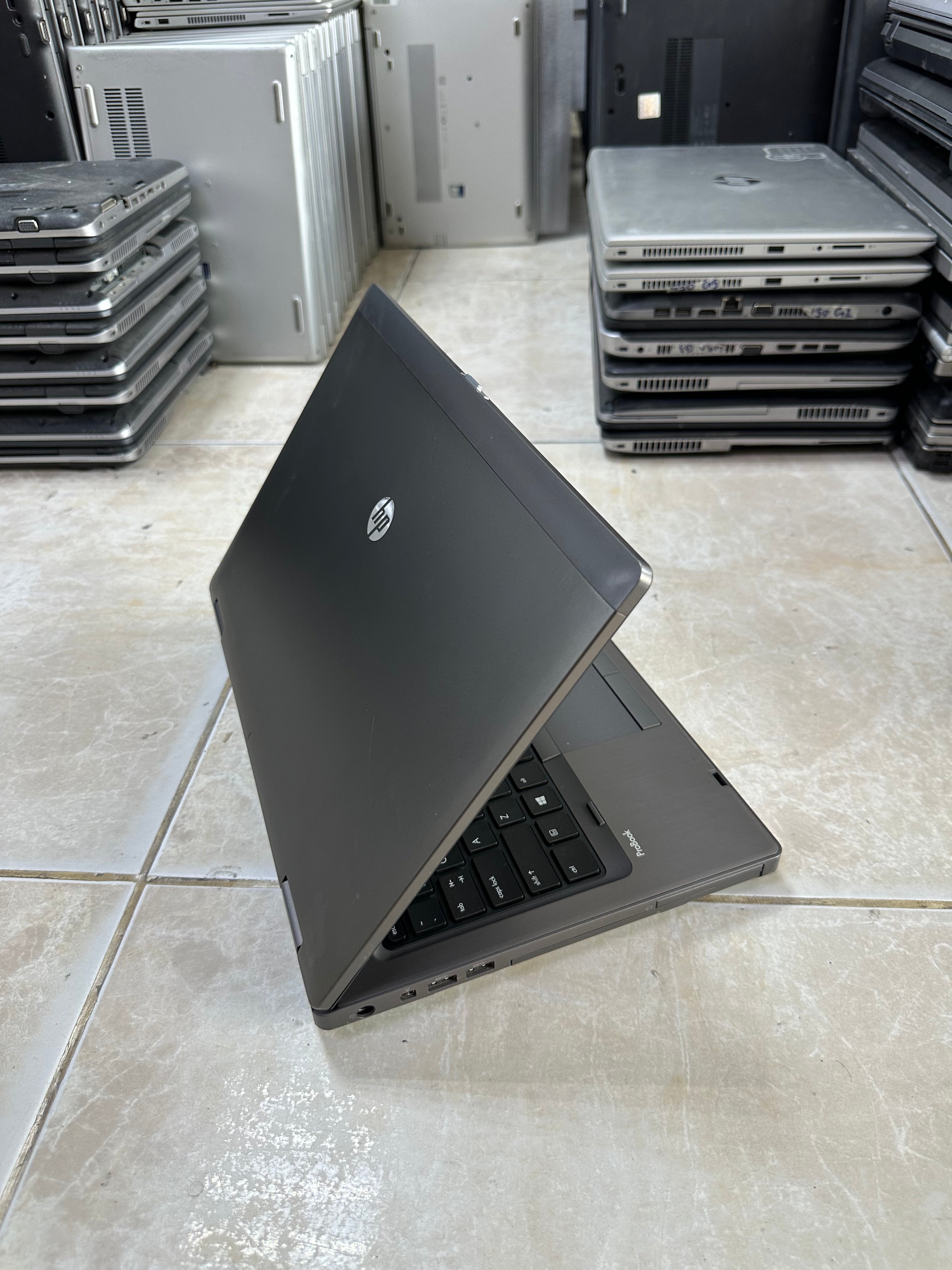 HP ProBook 6470b - Intel Core i5 - 500GB HDD - 8GB RAM
