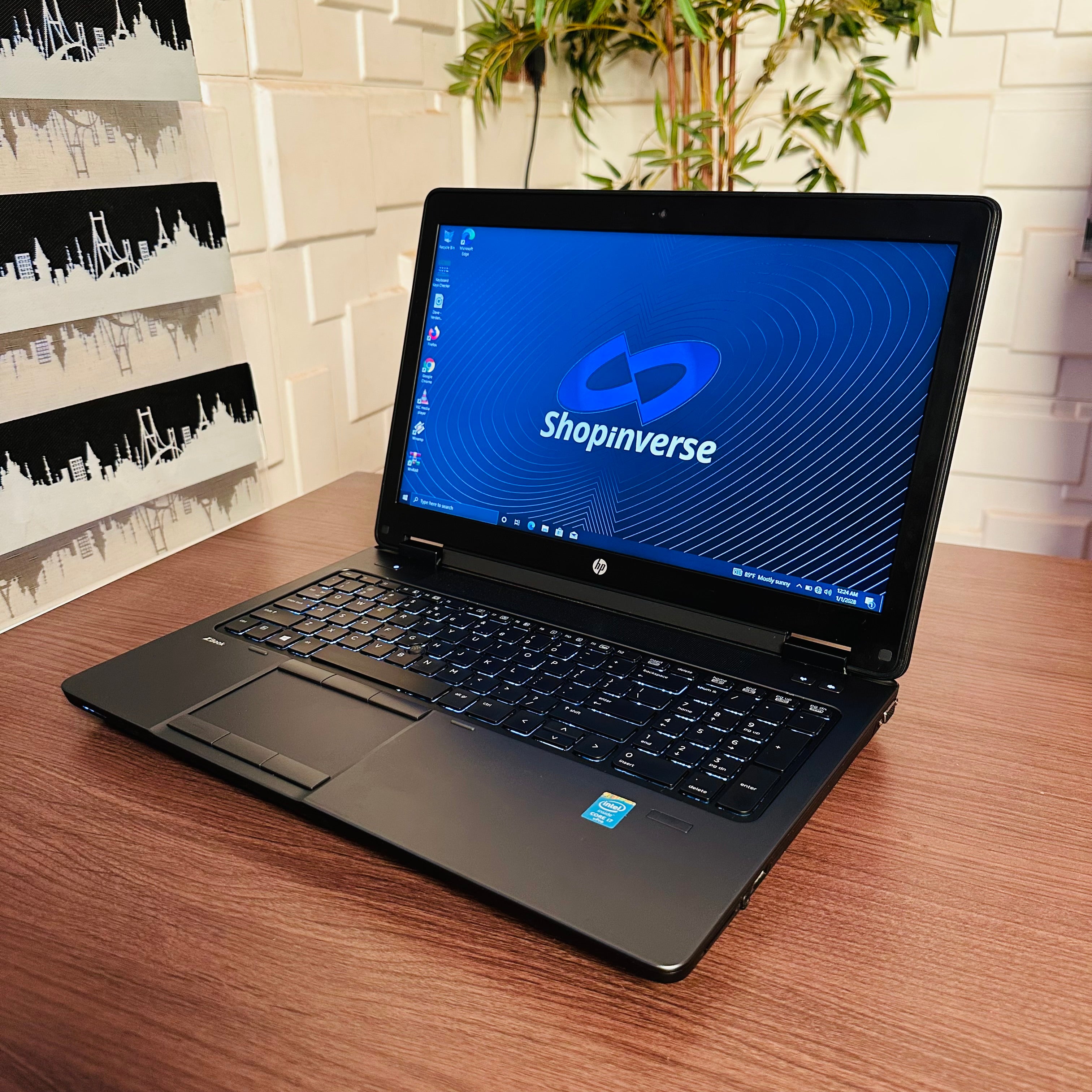 HP ZBook 15 | Core i7 Quad-Core | 8GB RAM | 500GB HDD | 2GB Nvidia Graphics