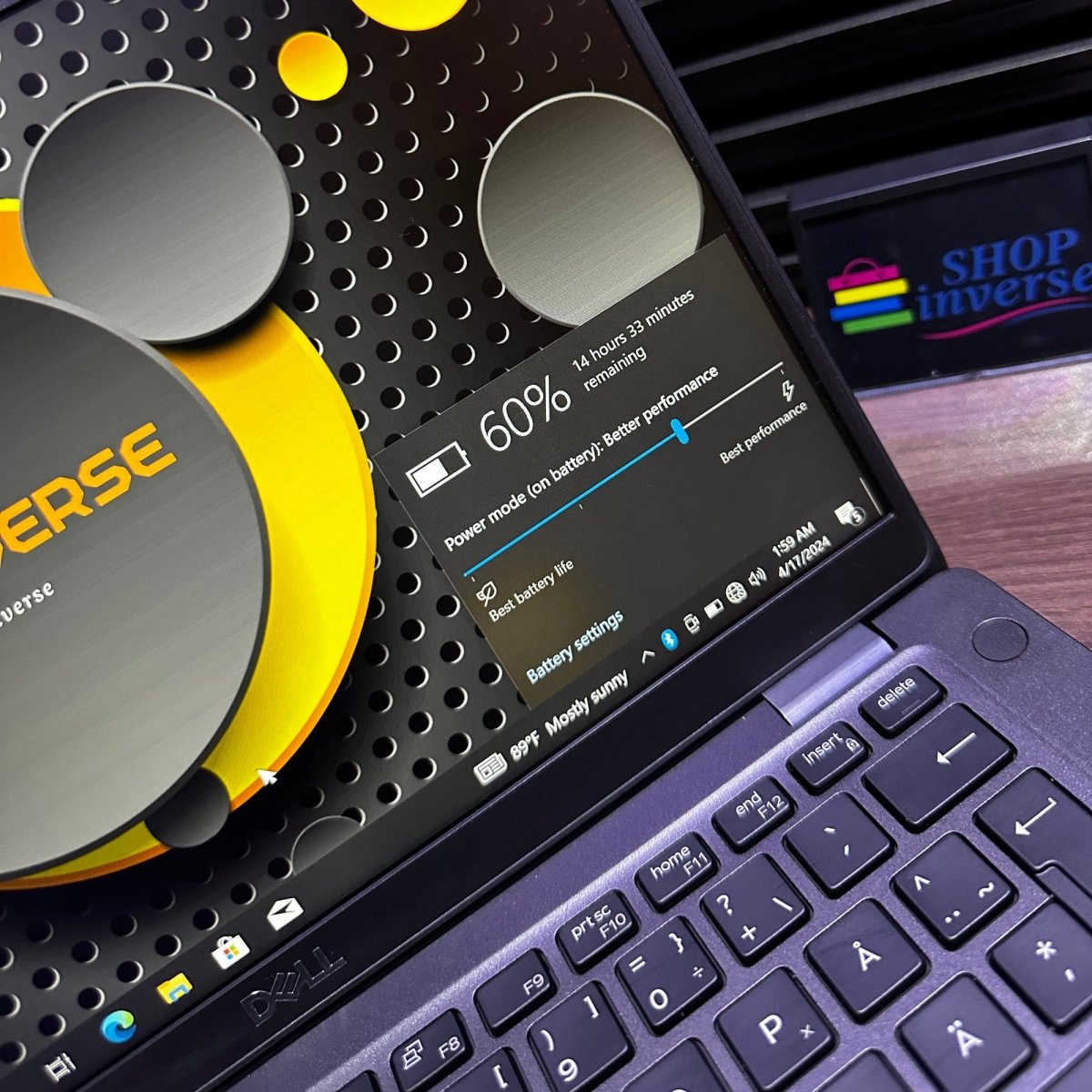 Dell Latitude 5400 - 8th Gen. Intel Core i5 - 256GB SSD - 16GB RAM - keyboard Light - Touchscreen