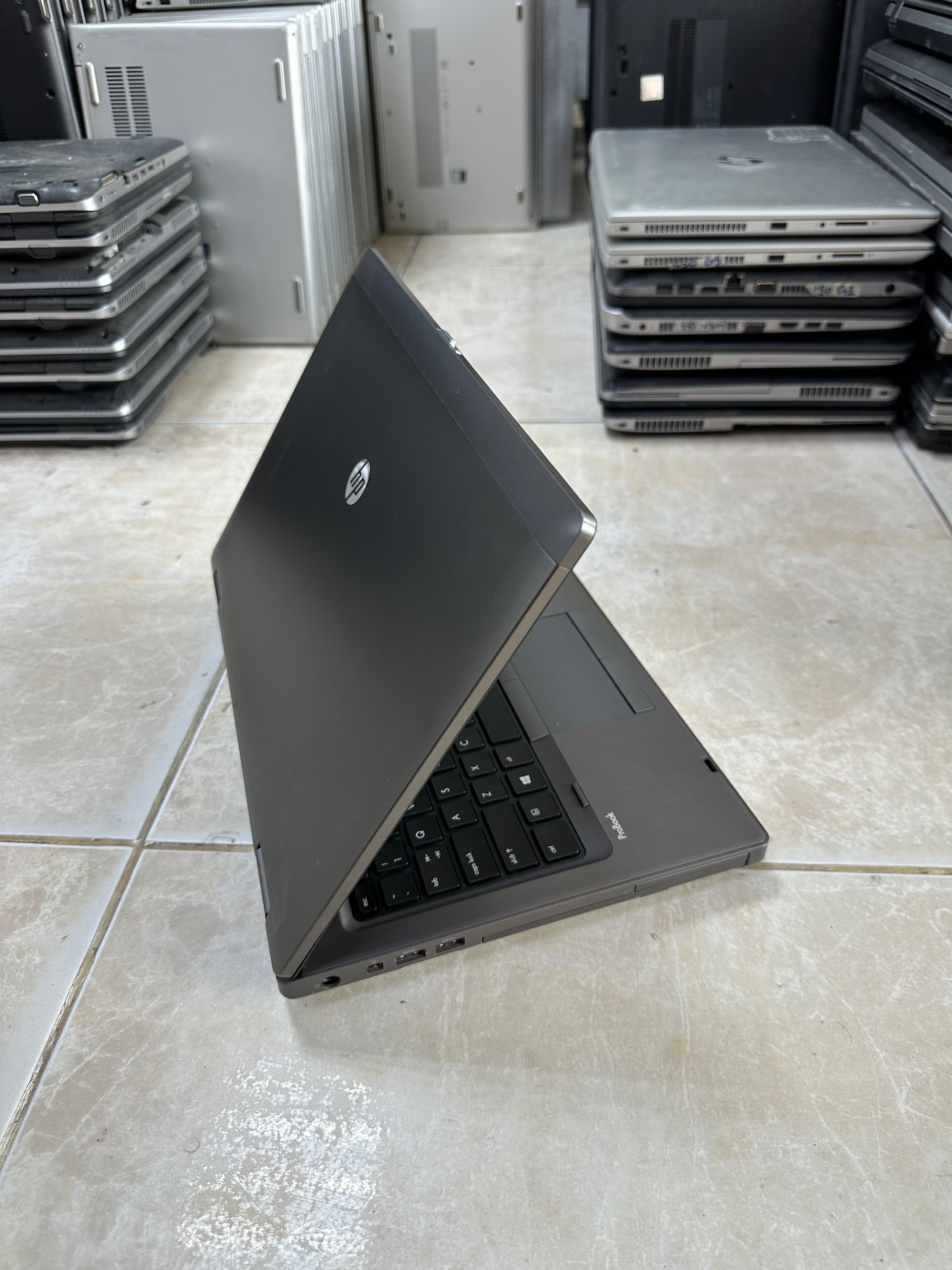 HP ProBook 6470b - Intel Core i5 - 500GB HDD - 8GB RAM