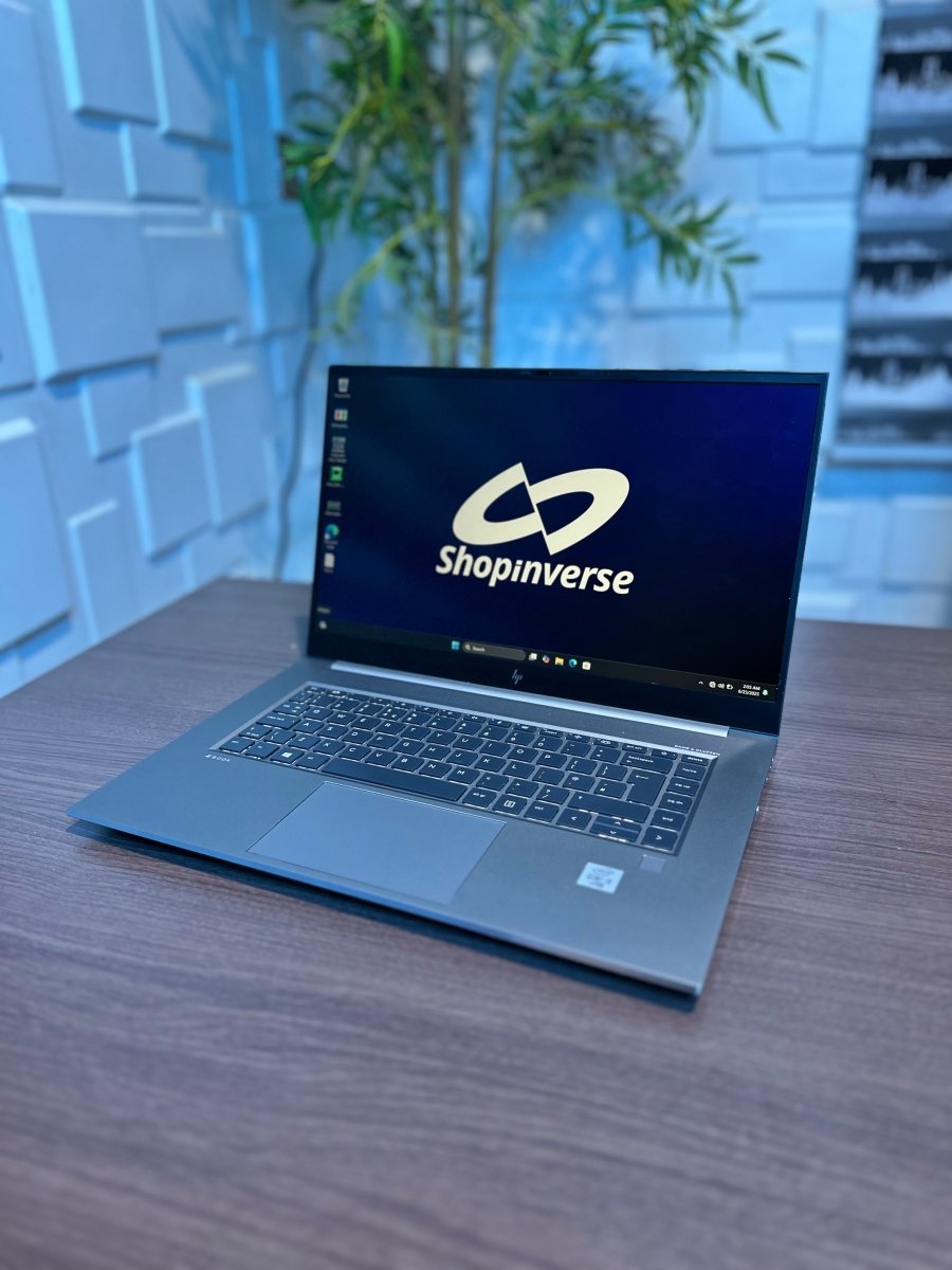 HP zBook Studio G7 - 10th Gen. Intel Core i9 - 512GB SSD - 32GB RAM - 4GB Nvidia Quadro - keyboard Light