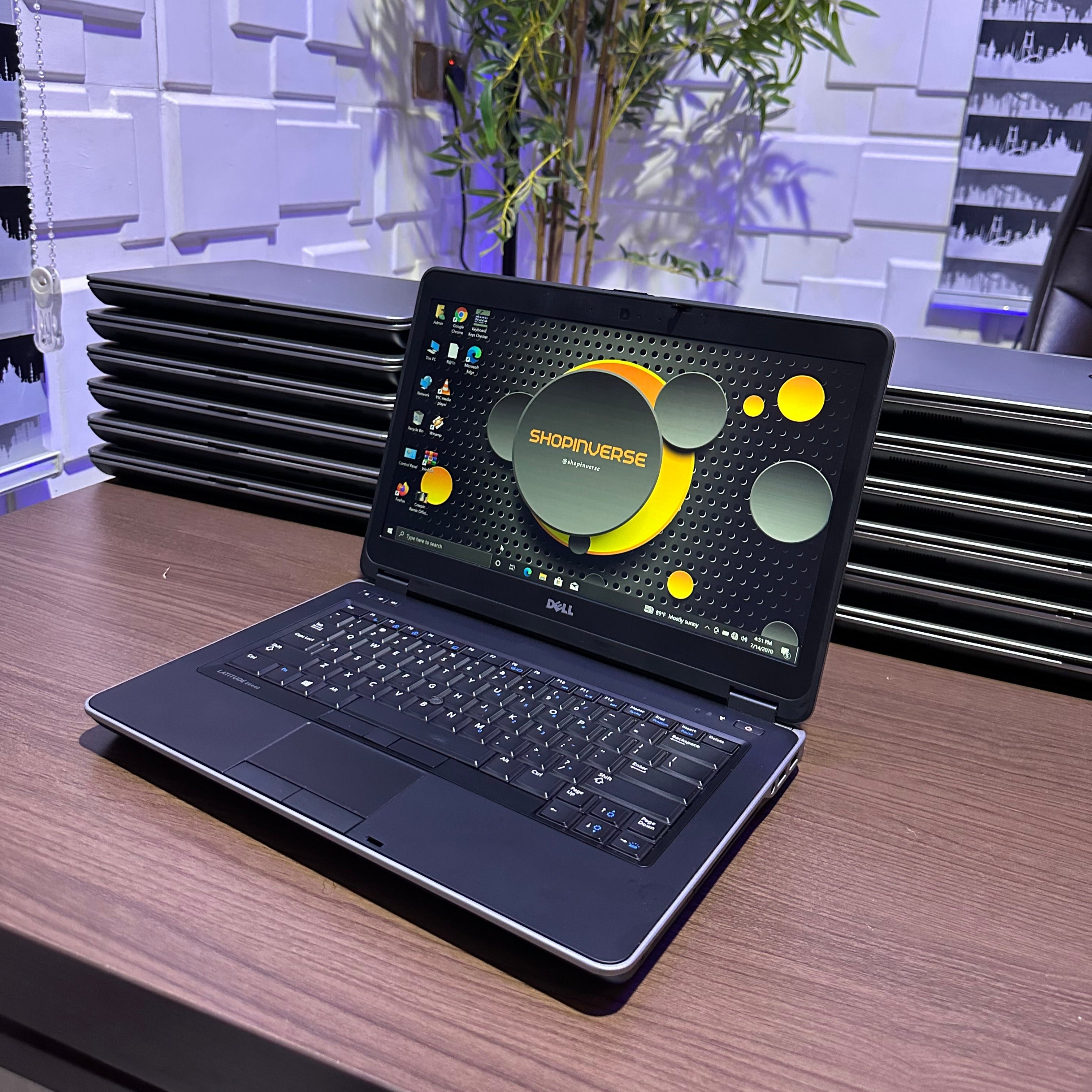 Dell Latitude E6440 - Intel Core i7 - 320GB HDD - 16GB RAM