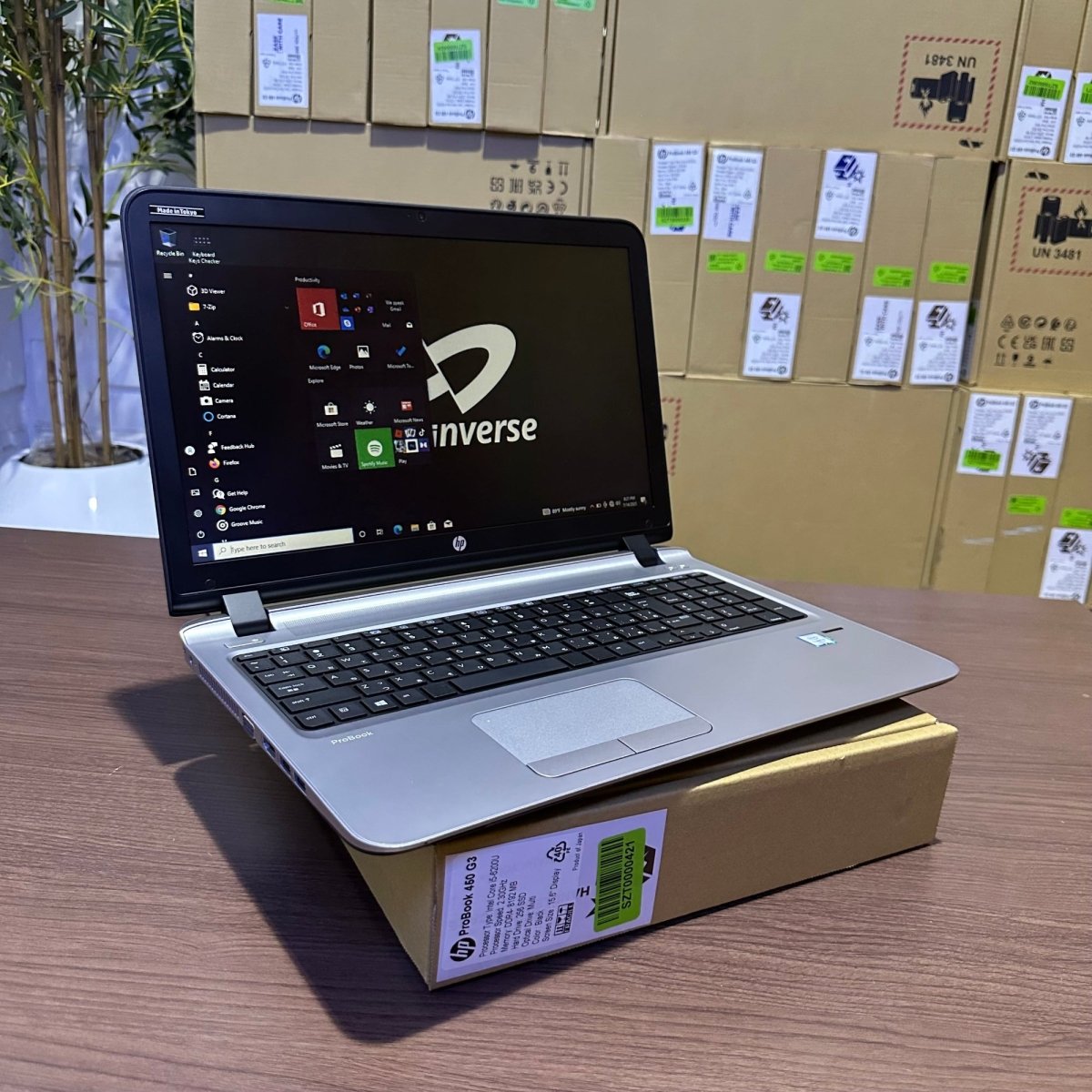 HP ProBook 450 G3 - Intel Core i5 - 256GB SSD - 8GB RAM