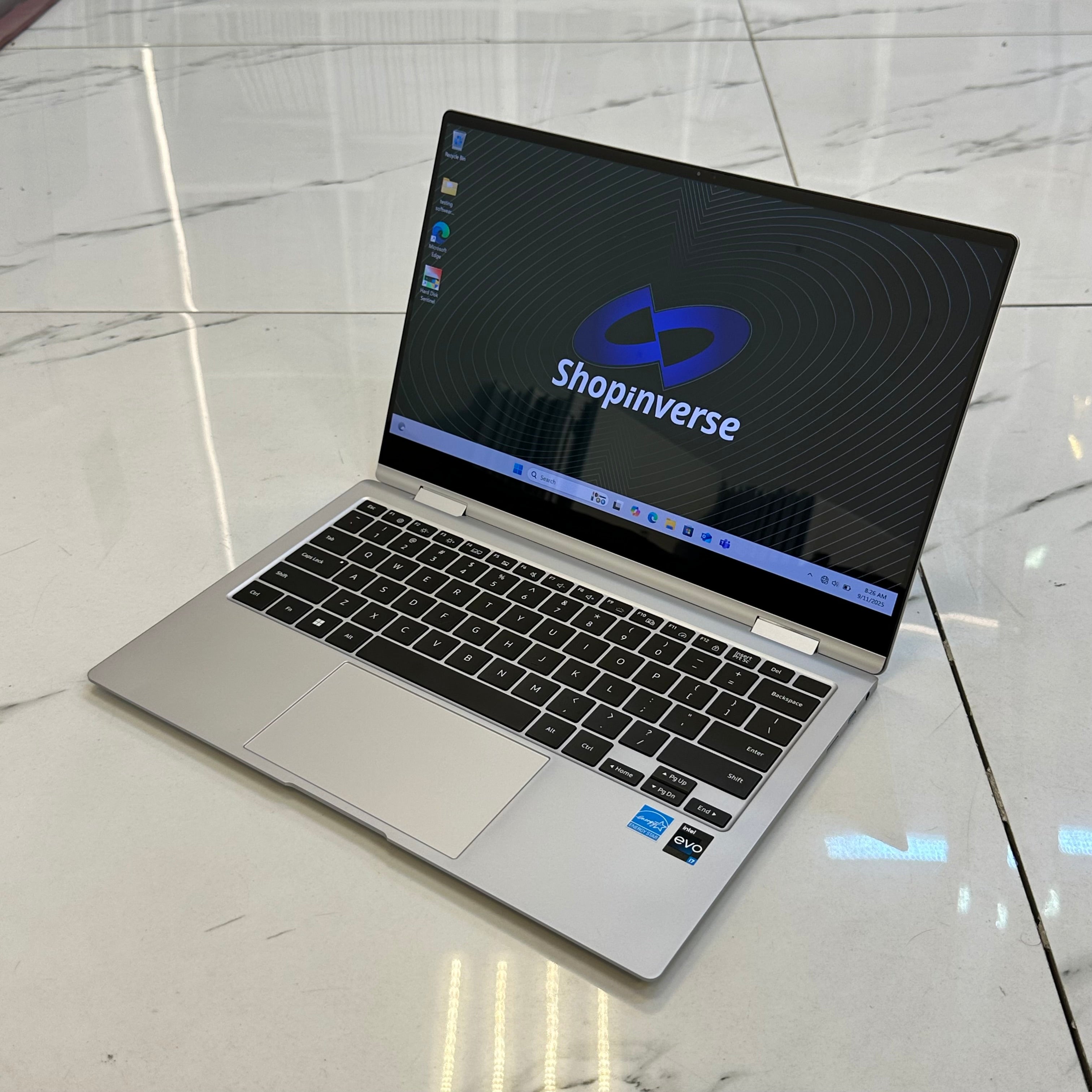 Samsung Galaxy Book 2 Pro 360 - 12th Gen. Intel Core i7 - 512GB SSD - 16GB RAM - Keyboard Light - Touchscreen