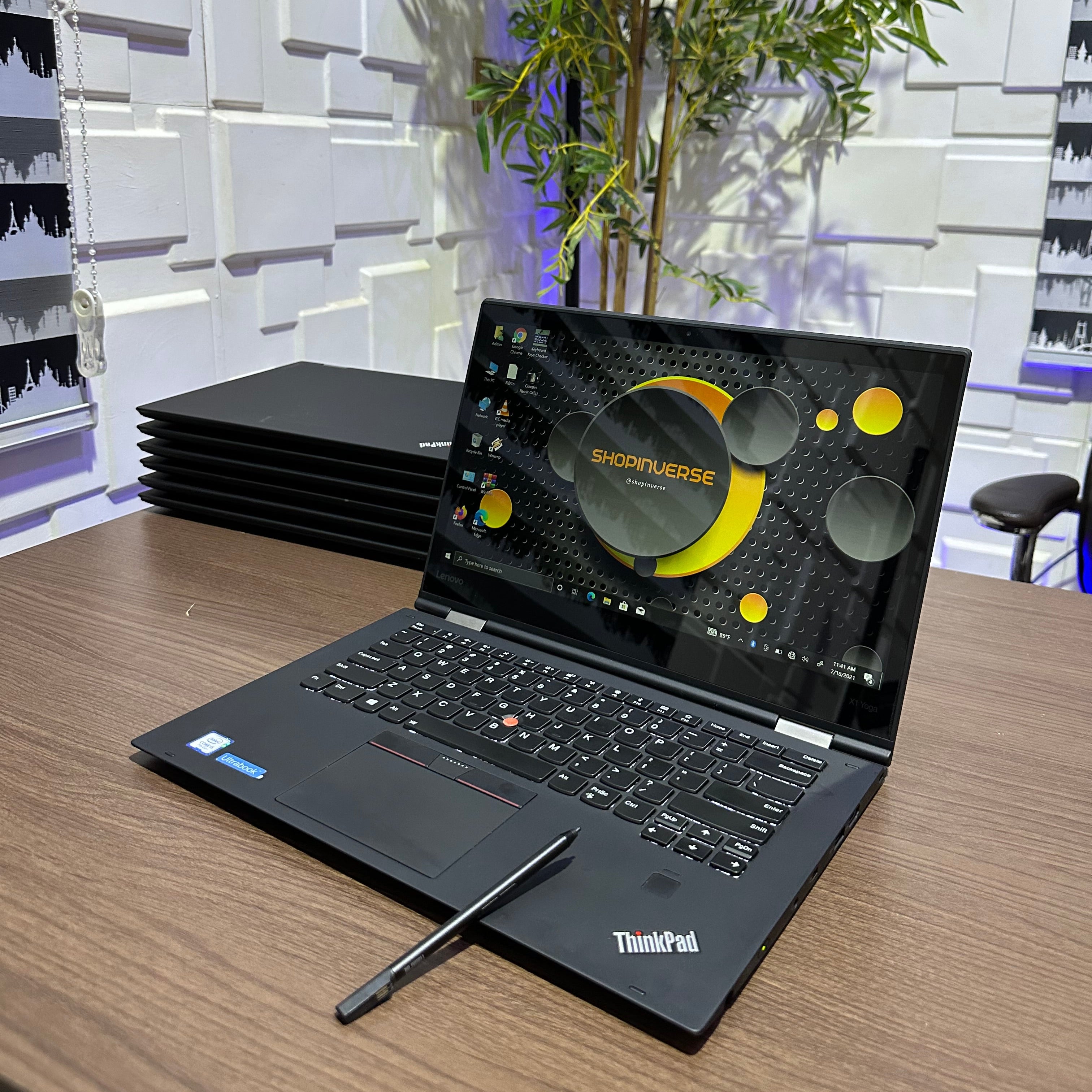 Lenovo X1 Yoga - 7th Gen. Intel Core i7 - 512GB SSD - 16GB RAM - keyboard Light - Touchscreen