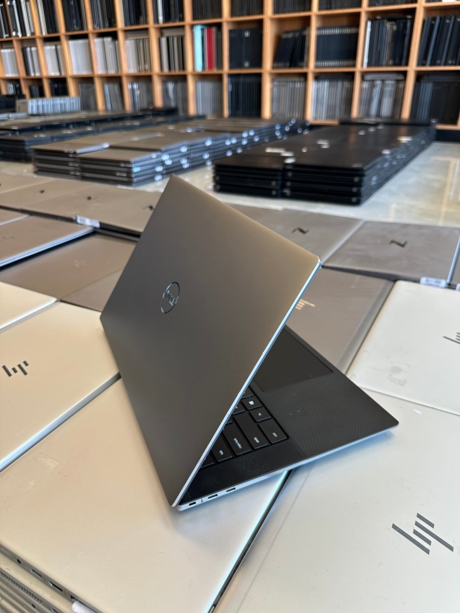 Dell Precision 5550 - 10th Gen. Intel Core i7 - 512GB SSD - 64GB RAM - 4GB Dedicated Nvidia Quadro