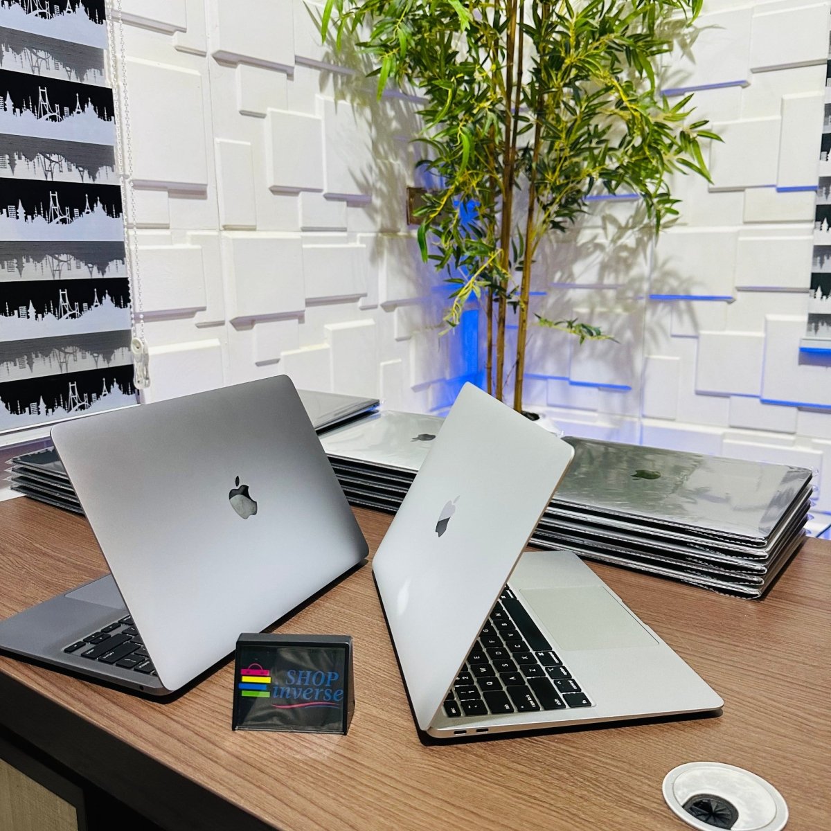 Apple MacBook Air M1 2020 - 256GB SSD - 16GB RAM - Touch ID - Keyboard Light