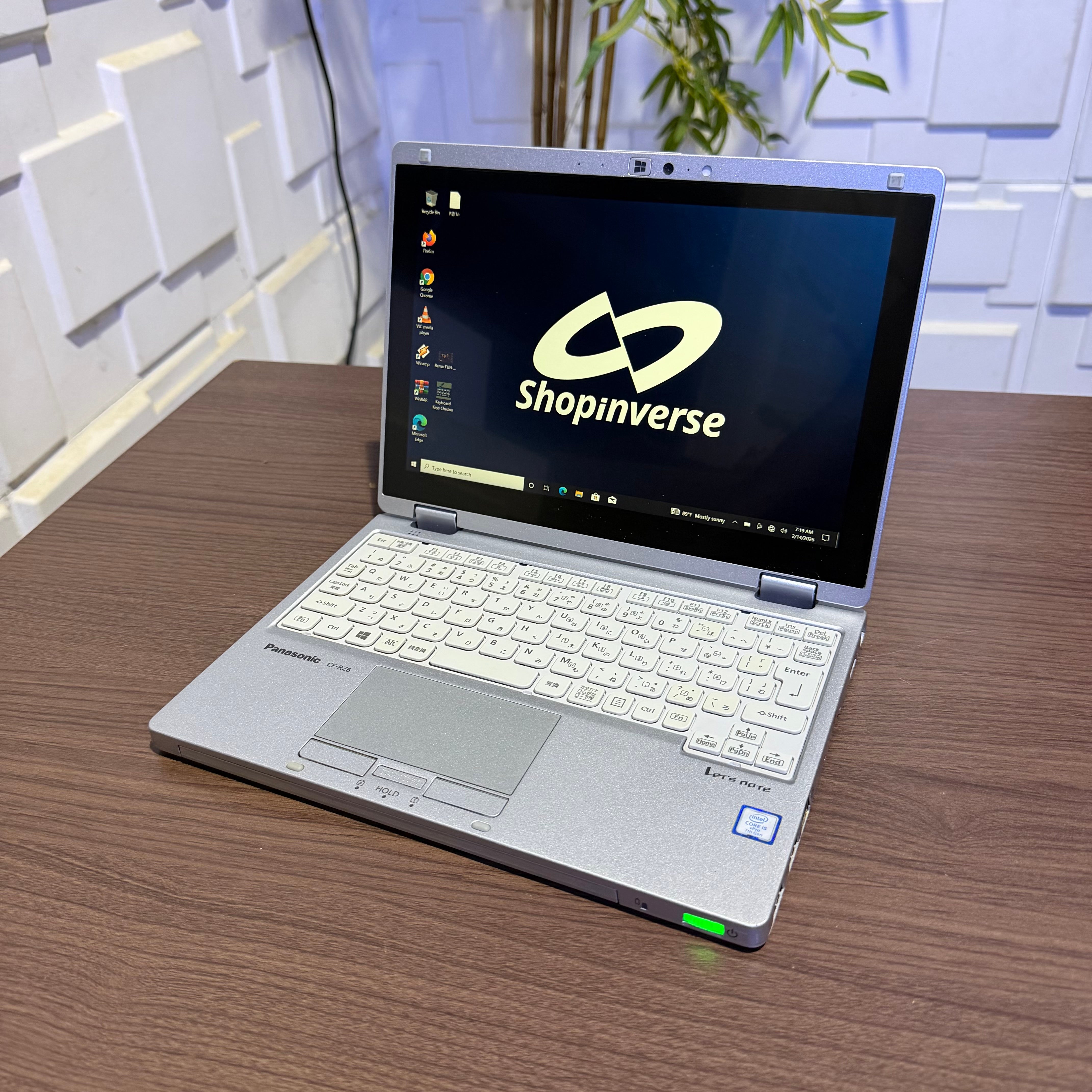 Panasonic CF-RZ6 - 7th Gen Intel Core i5 - 256GB SSD - 8GB RAM - Touchscreen