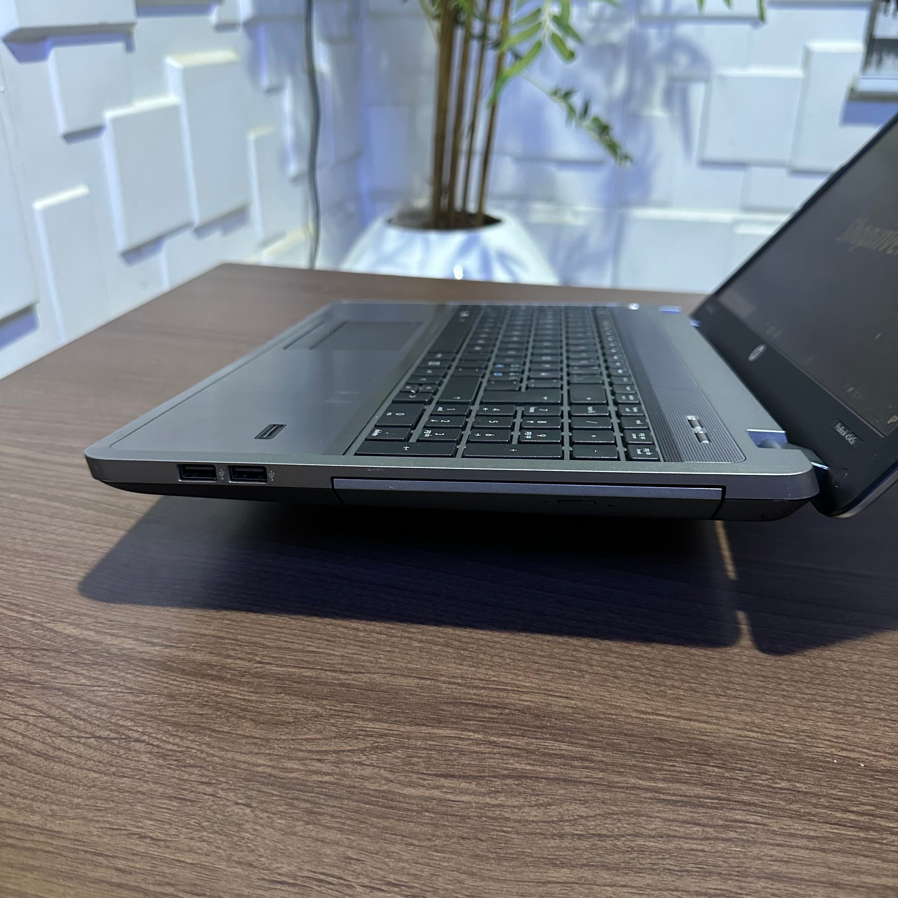 HP ProBook 4545s - AMD A4 - 500GB HDD - 4GB RAM