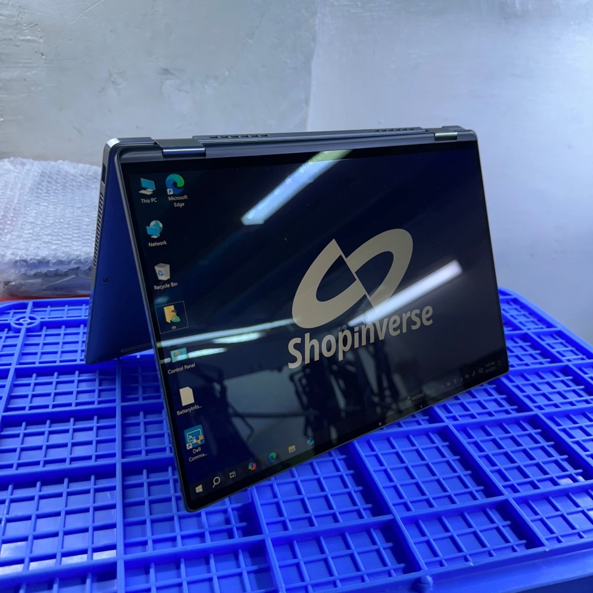 Dell Latitude 9420 2 - in - 1 - 11th Gen Intel Core i7 - 512GB SSD - 32GB RAM - Touchscreen