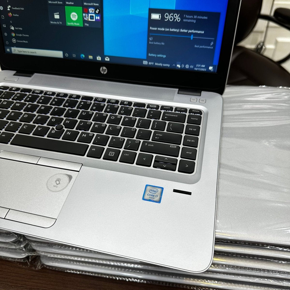HP EliteBook 840 G3 - 6th Gen. Intel Core i7 - 256GB SSD - 8GB RAM - Keypad Light