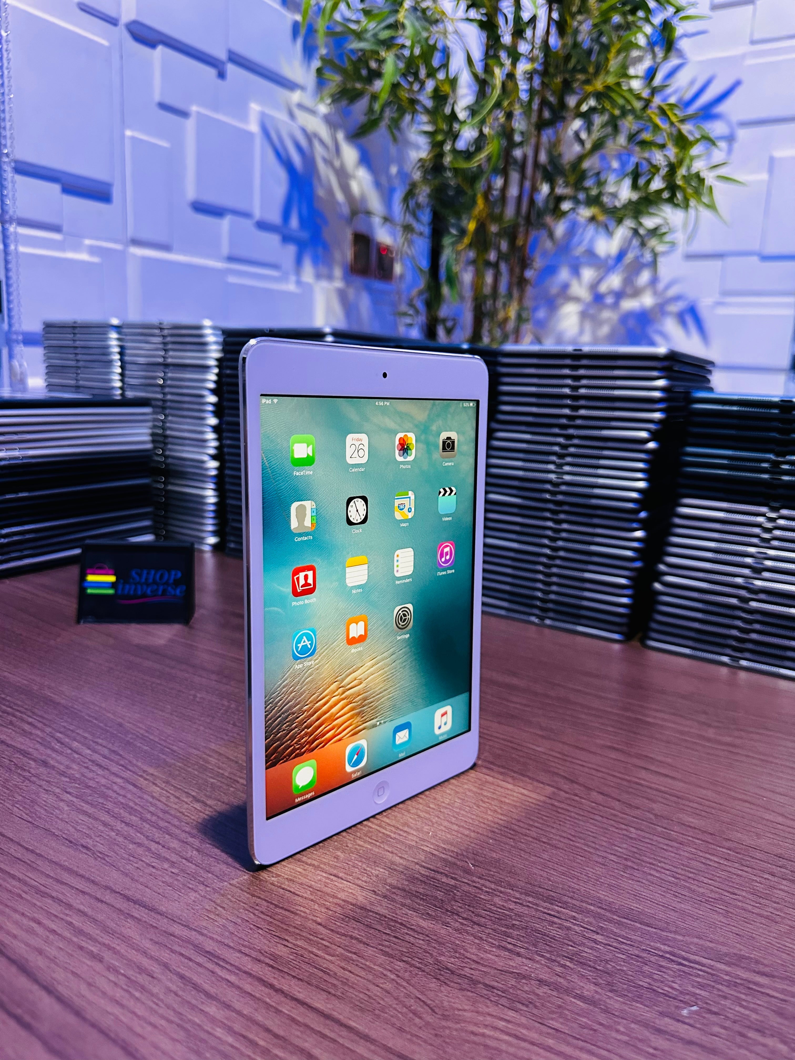 Apple iPad Mini 2 - 32GB - WiFi - Silver – SHOPINVERSE