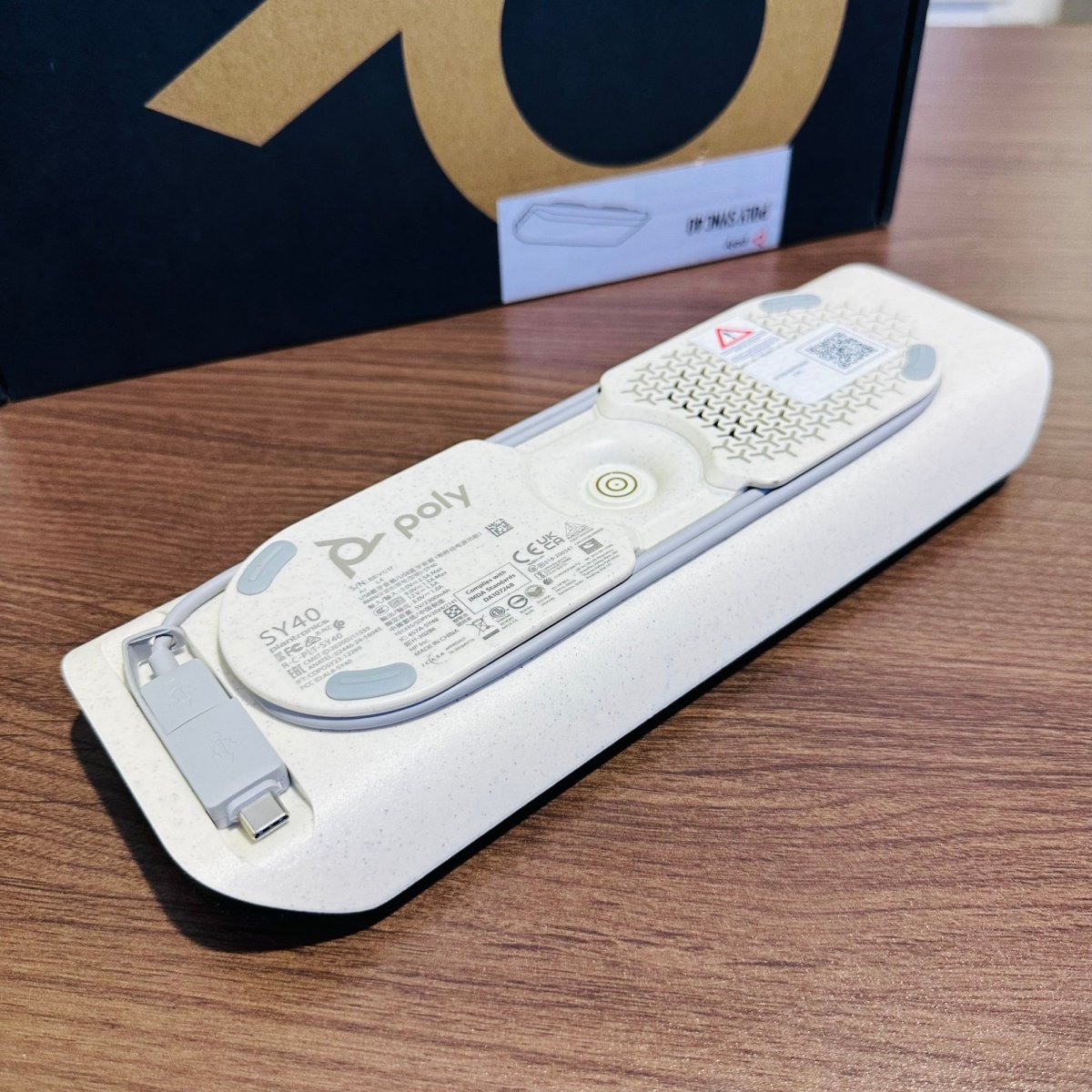 Poly Sync 40 Smart Conference Wireless Speaker