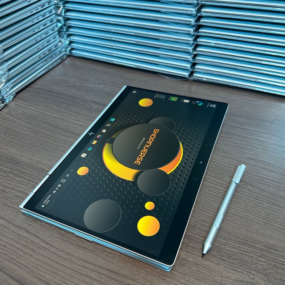 HP EliteBook 1030 x360 G3 - 8th Gen. Intel Core i7 - 256GB SSD - 16GB RAM - Touchscreen - Keyboard Light