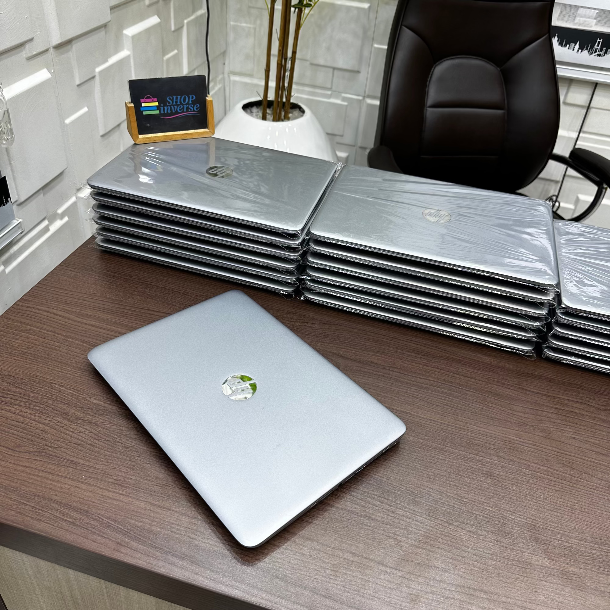 HP EliteBook 840 G3 - 6th Gen. Intel Core i7 - 256GB SSD - 8GB RAM - Keypad Light