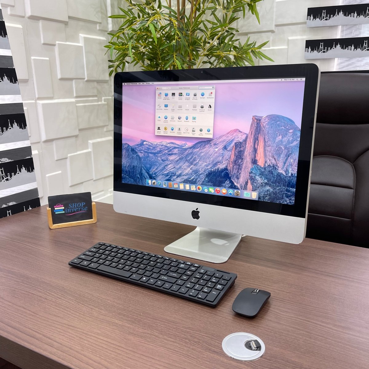 Apple iMac 21.5-Inch Mid 2011 | Core i5 | 4GB RAM | 500GB HDD | Tiny Screen Line