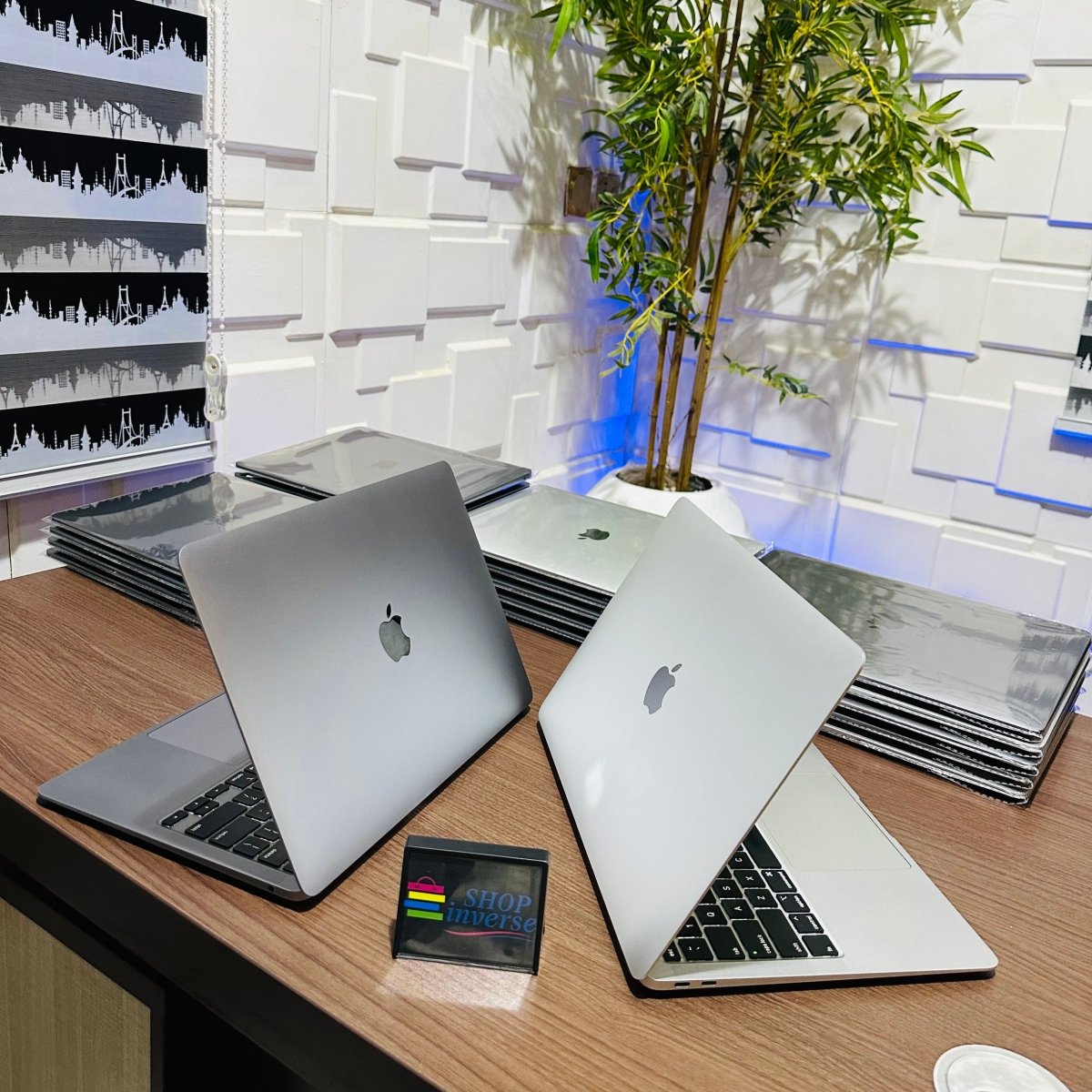 Apple MacBook Air 2020 Intel Core i3 256GB SSD 8GB RAM