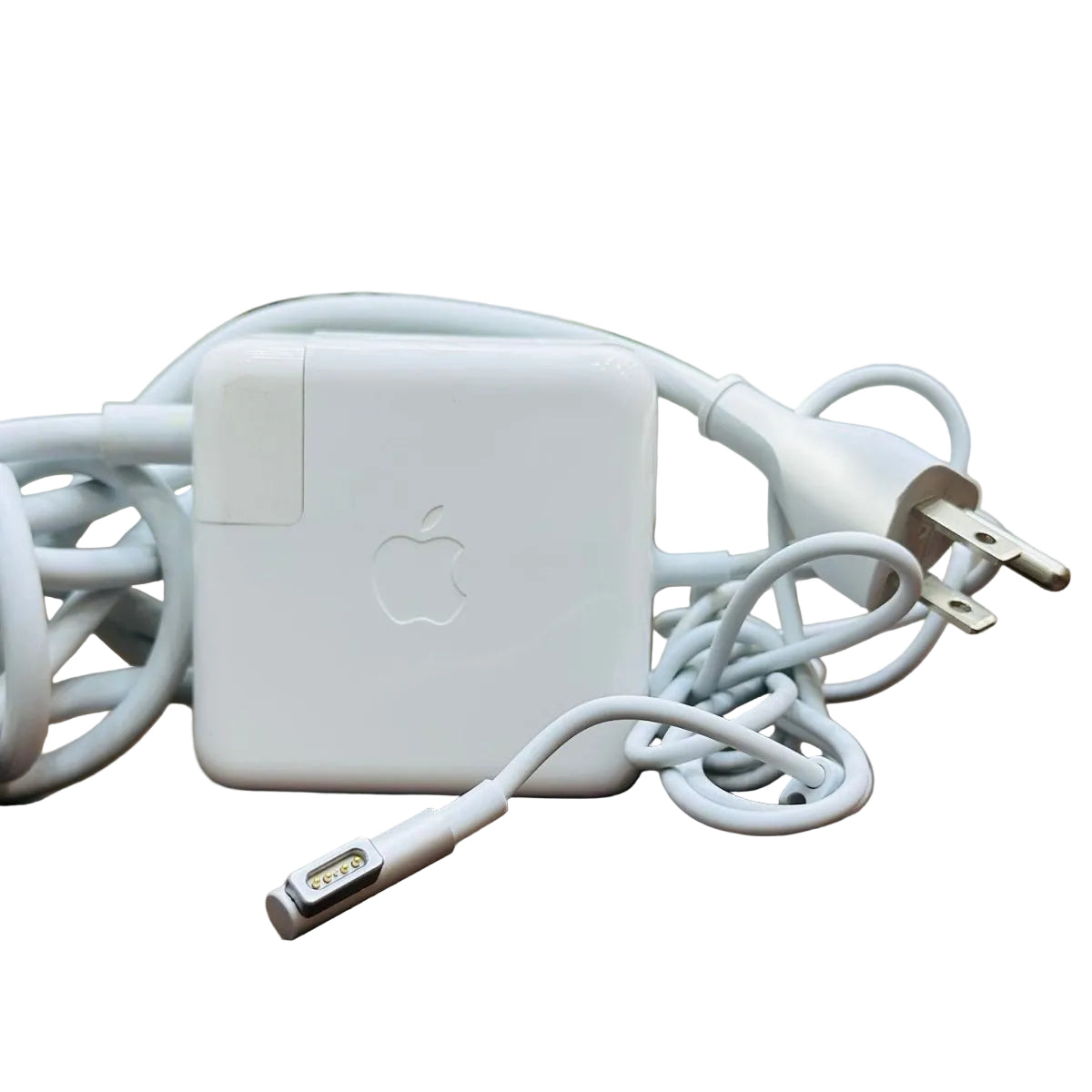 Apple MacBook Charger - Safe 1