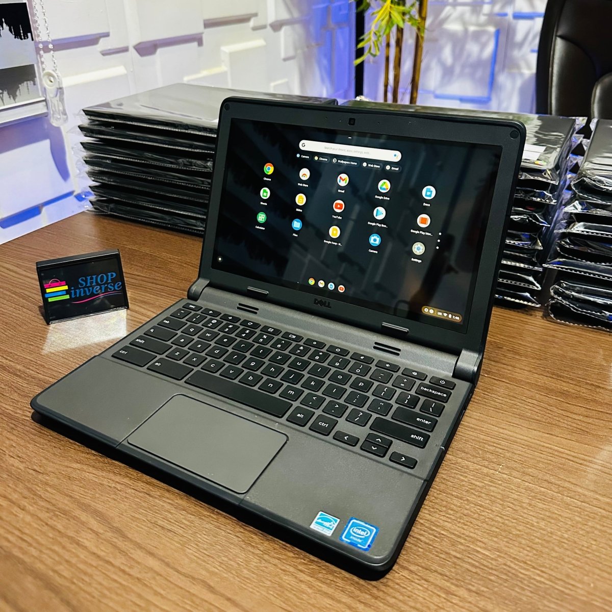 Dell Chromebook 11 | Intel Celeron | 2GB RAM | 16GB eMMC | Minor Dent