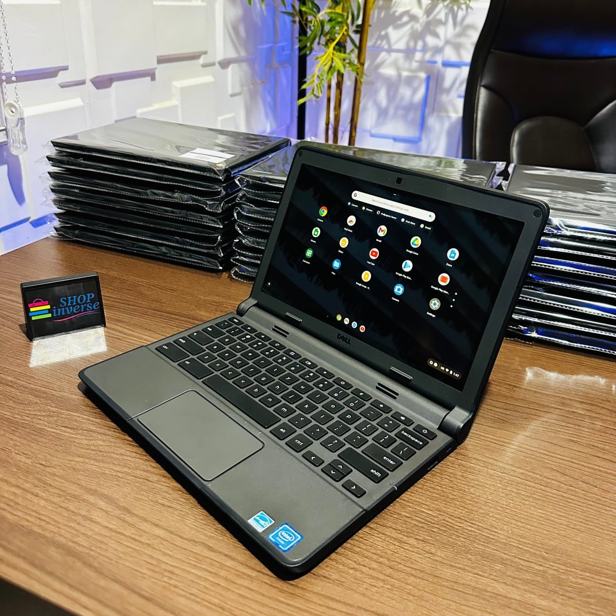 Dell Chromebook 11 | Intel Celeron | 2GB RAM | 16GB eMMC | Minor Dent