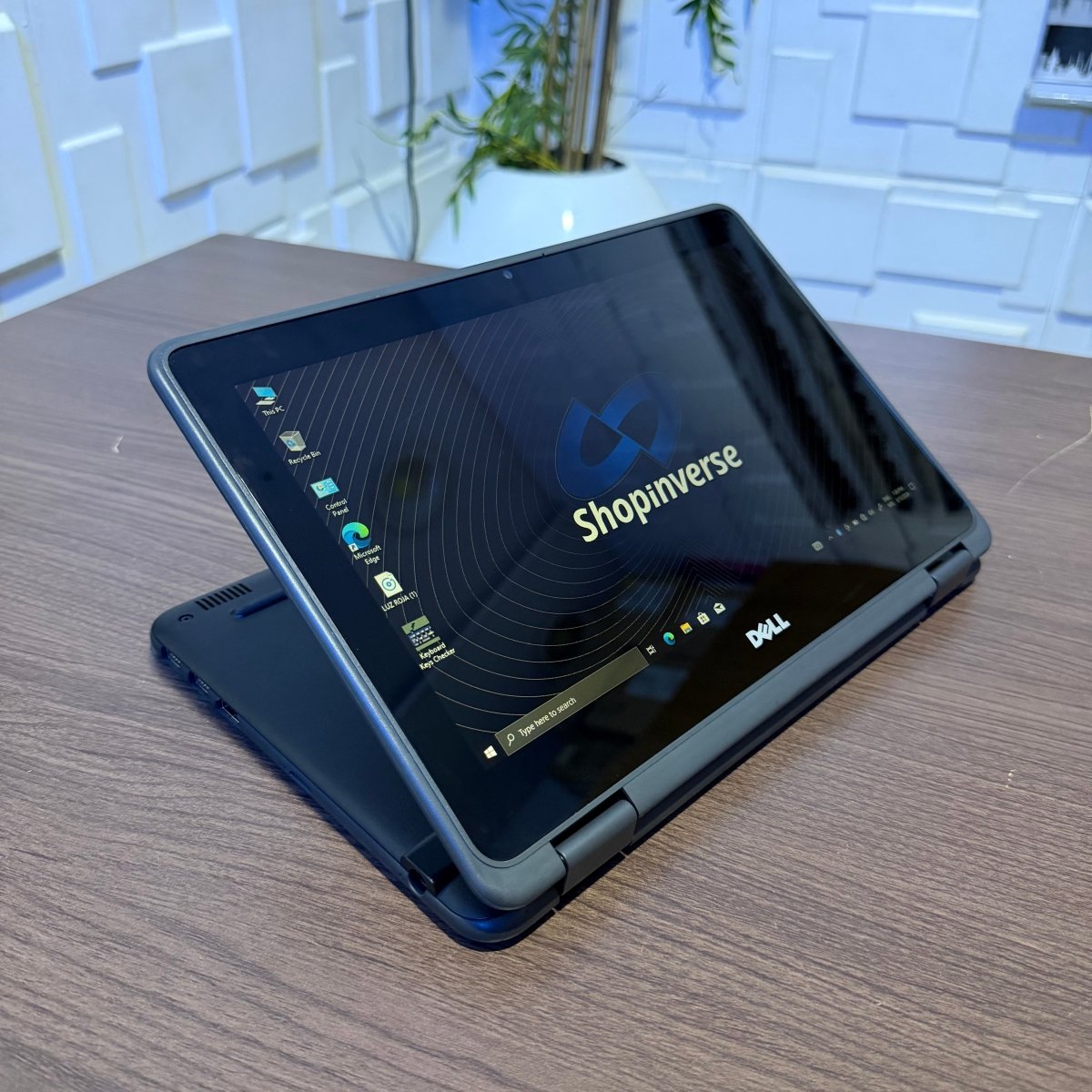 Dell Latitude 3189 2-in-1 | Intel Pentium N4200 | 8GB RAM | 128GB SSD | Touchscreen