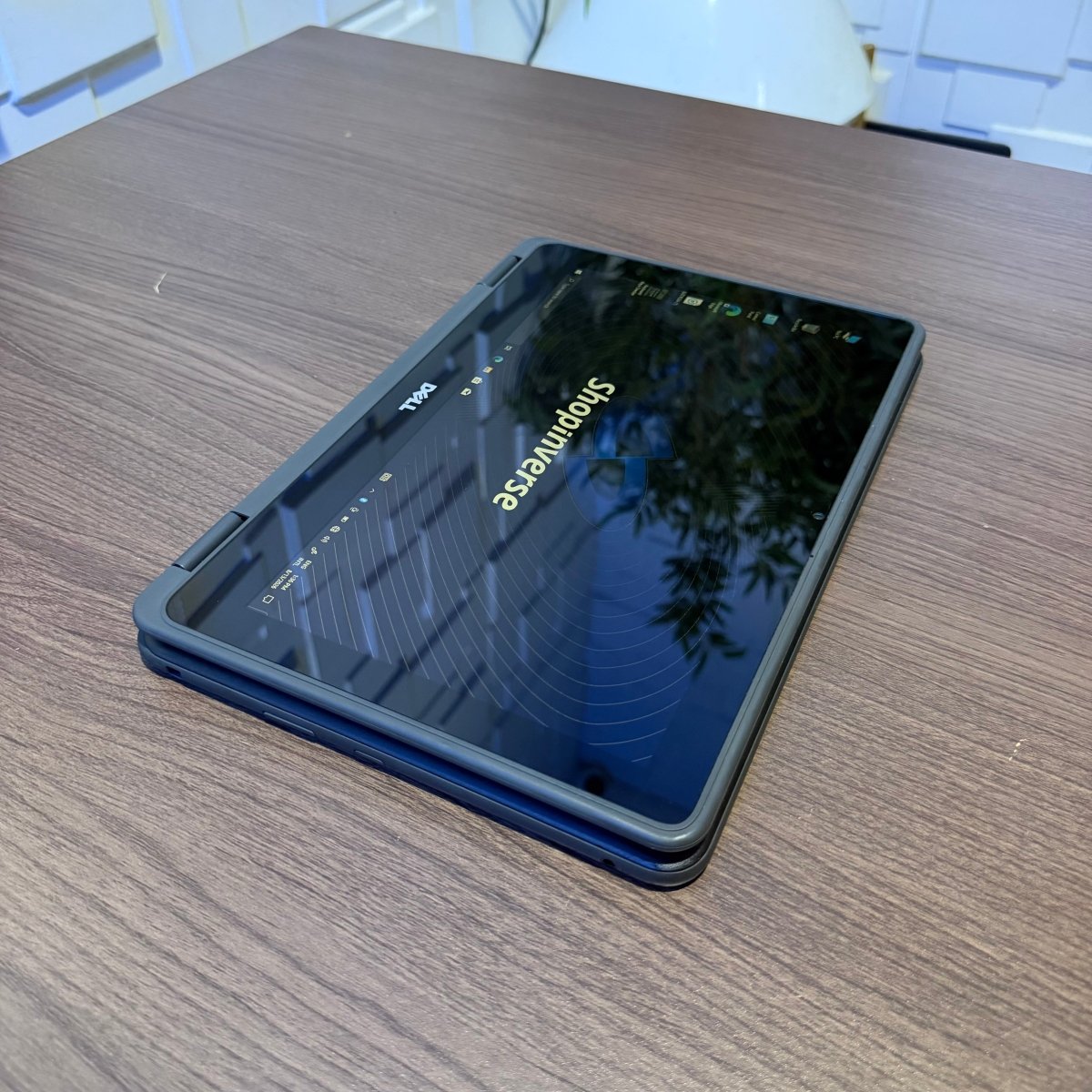 Dell Latitude 3190 2-in-1 | Intel Pentium Silver N5000 | 8GB RAM | 128GB SSD | Touchscreen