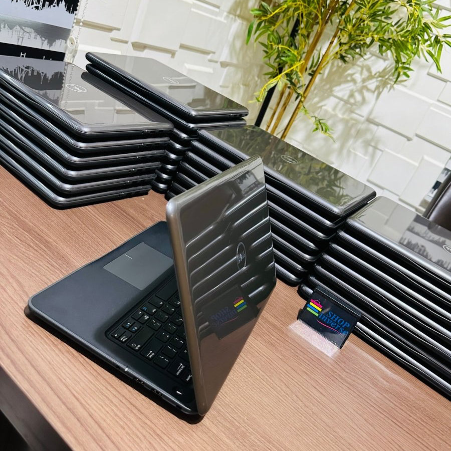 Dell Latitude 3380 | 6th Gen Core i3 | 4GB RAM | 500GB HDD