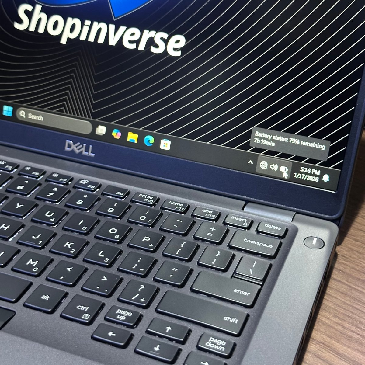 Dell Latitude 5400 - 8th Gen. Intel Core i7 - 256GB SSD - 8GB RAM - 8GB Total Graphics - HDMI - Keyboard Light