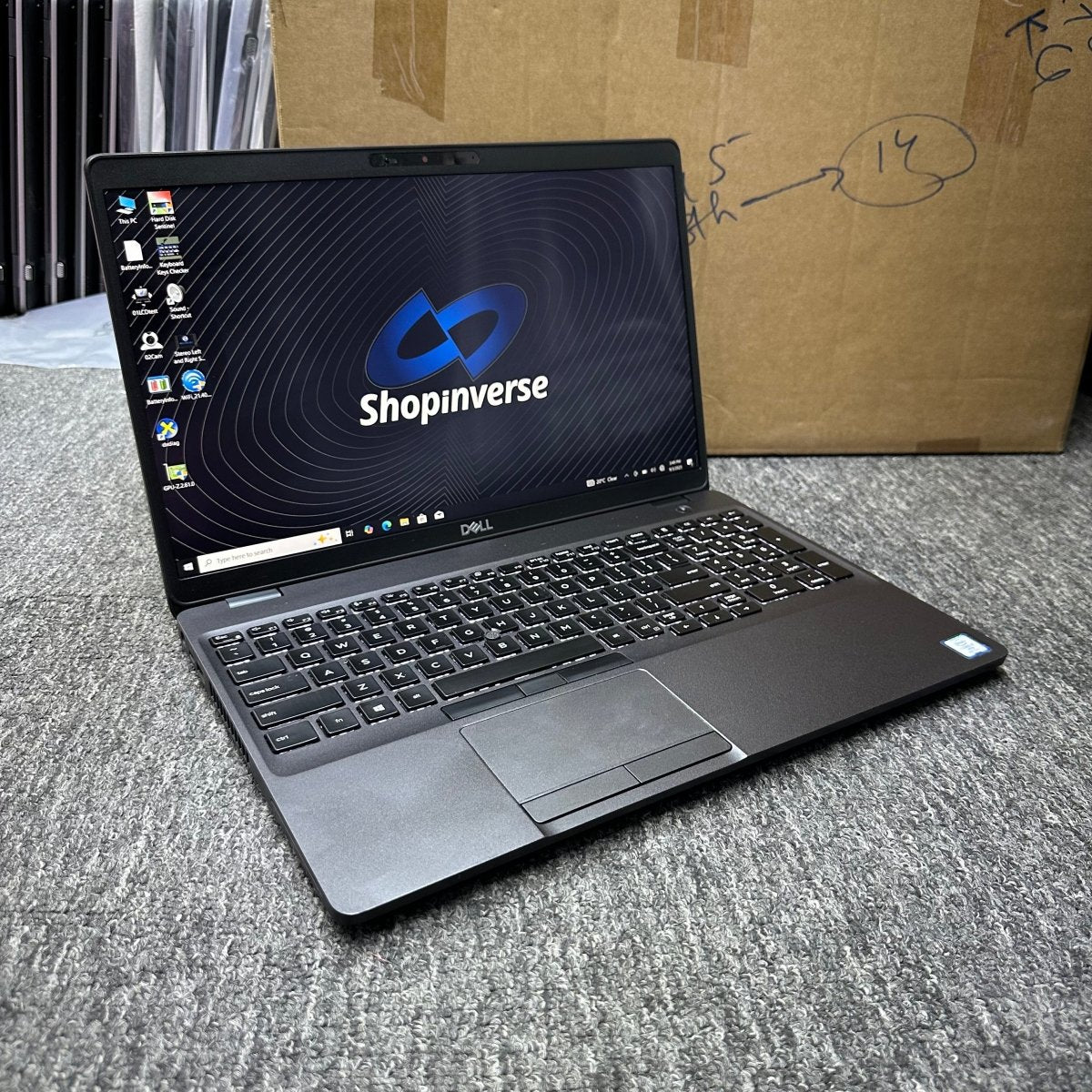 Dell Latitude 5500 - 8th Gen. Intel Core i7 - 256GB SSD - 8GB RAM - Touchscreen - Keyboard Light