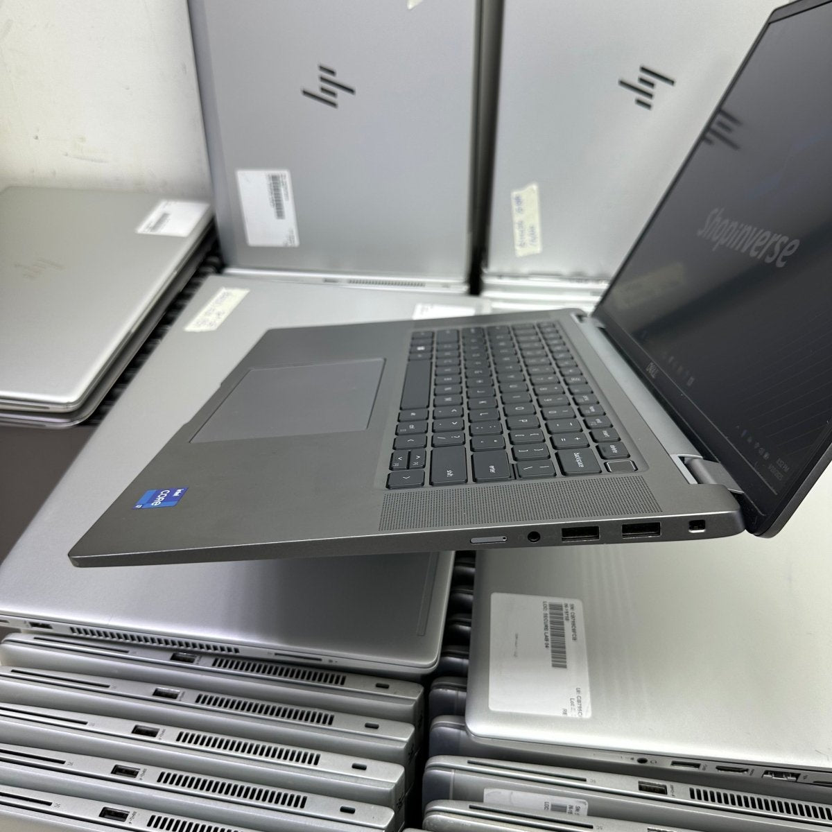 Dell Latitude 7640 - 13th Gen. Intel Core i7 - 1TB SSD - 32GB RAM - Keyboard Light