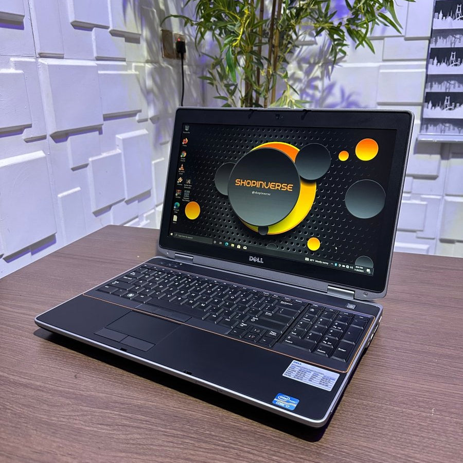 Dell Latitude E6520 - Intel Core i5 - 120GB HDD - 8GB RAM - Keyboard Light