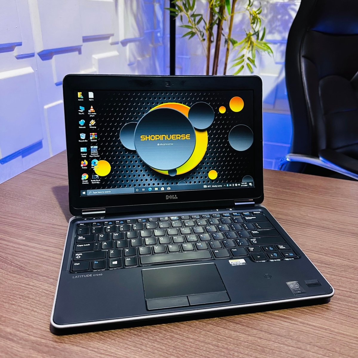 Dell Latitude E7240 - Intel Core i5 - 128GB SSD - 4GB RAM - keyboard Light