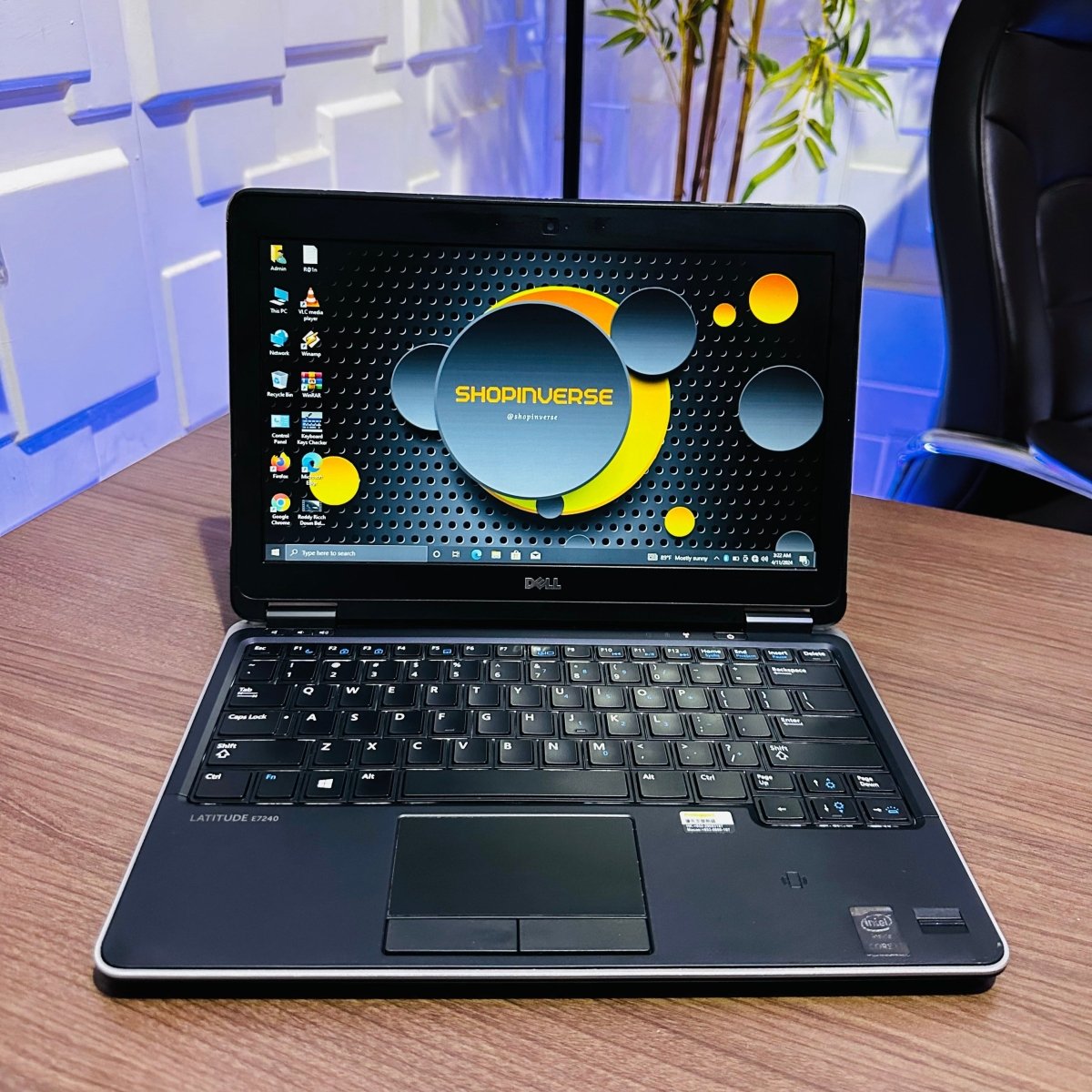 Dell Latitude E7240 - Intel Core i5 - 128GB SSD - 4GB RAM - keyboard Light